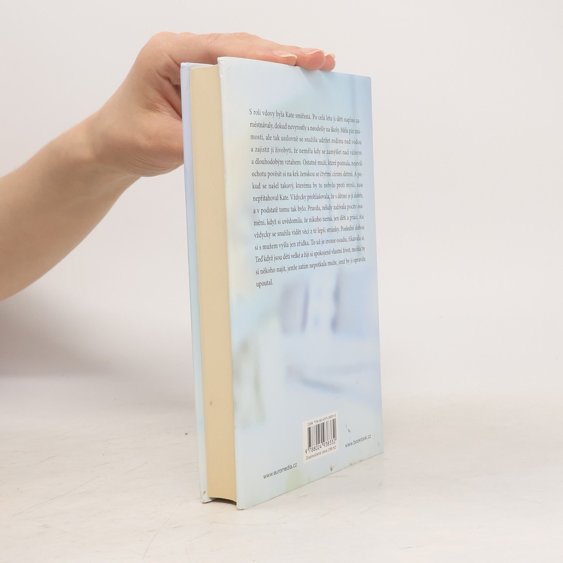 Danielle Steel Přes nepřízeň osudu