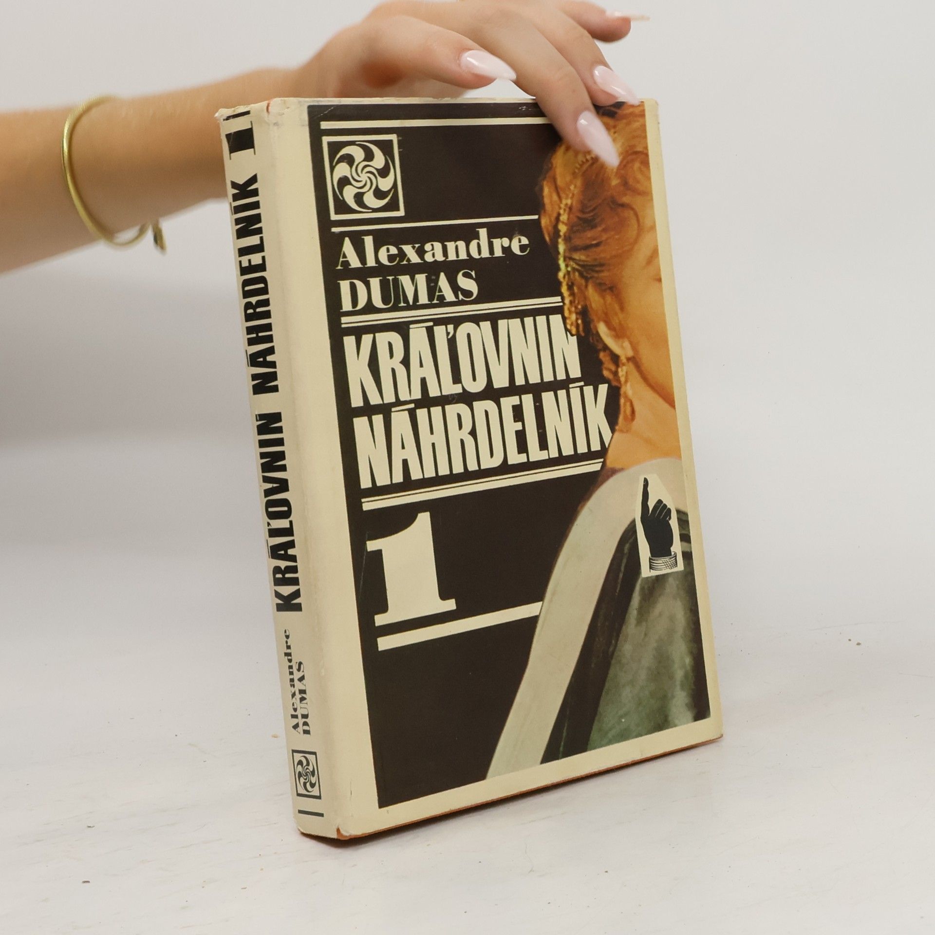 Alexandre Dumas starší Kráľovnin náhrdelník 1