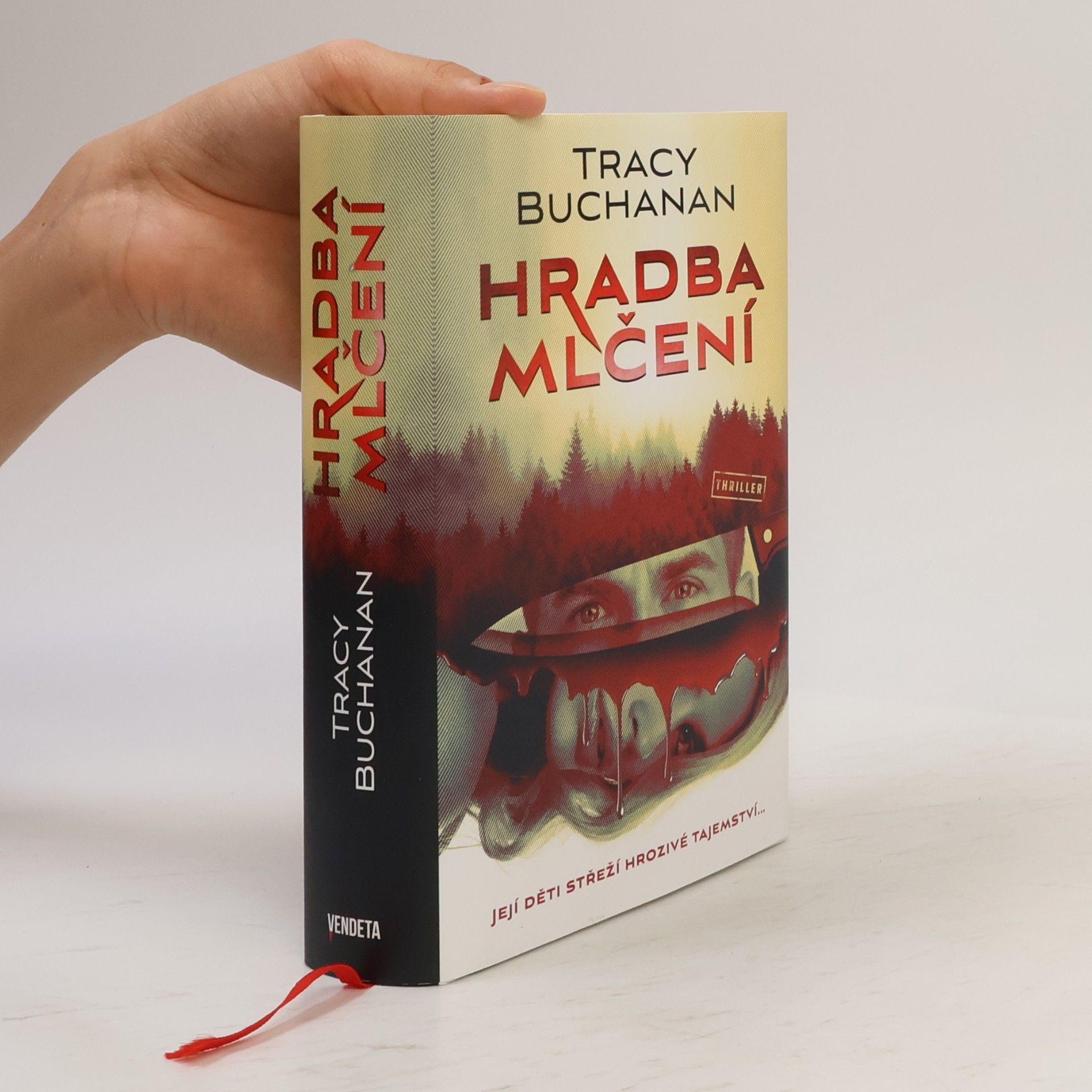 Tracy Buchanan Hradba mlčení