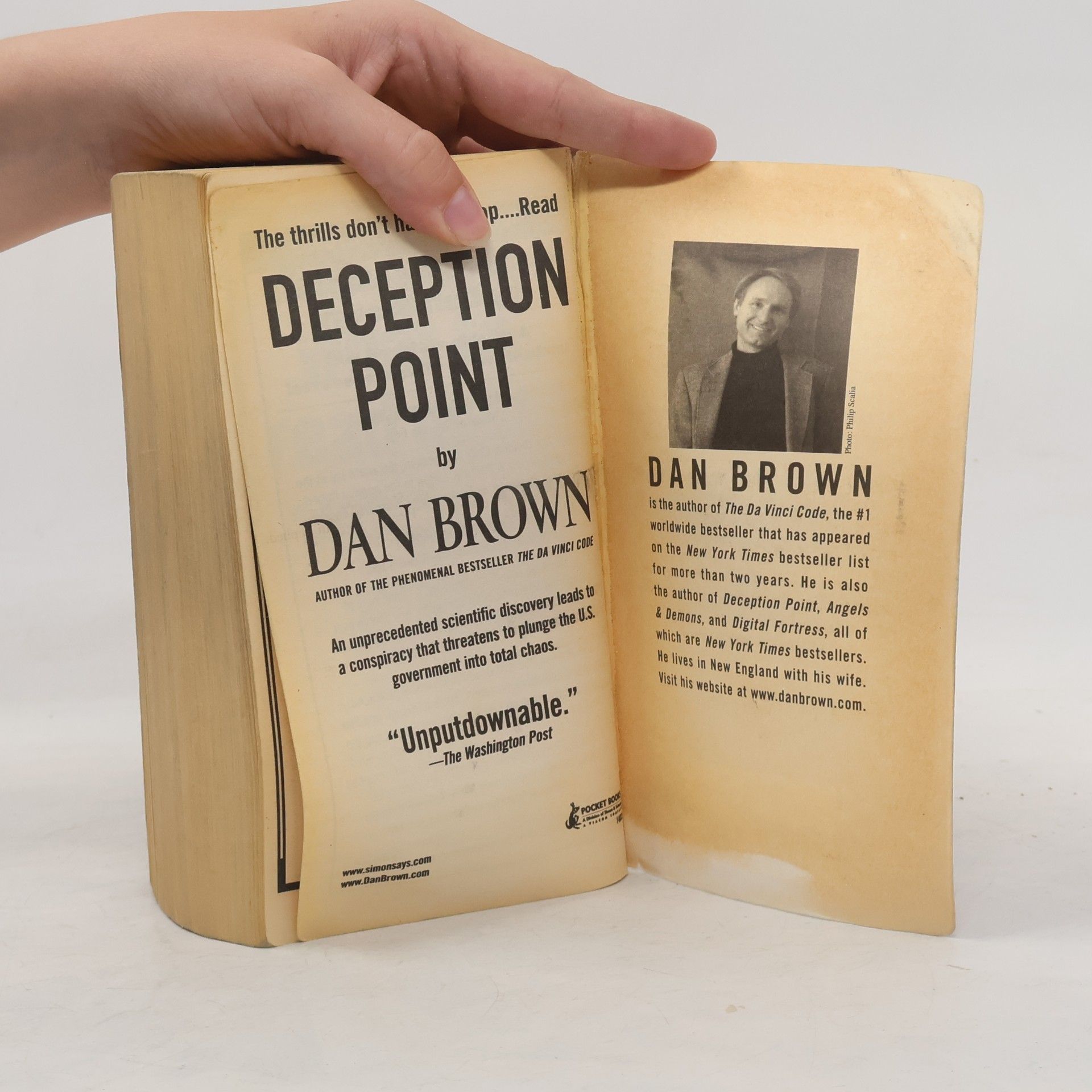 Dan Brown Angels & Demons