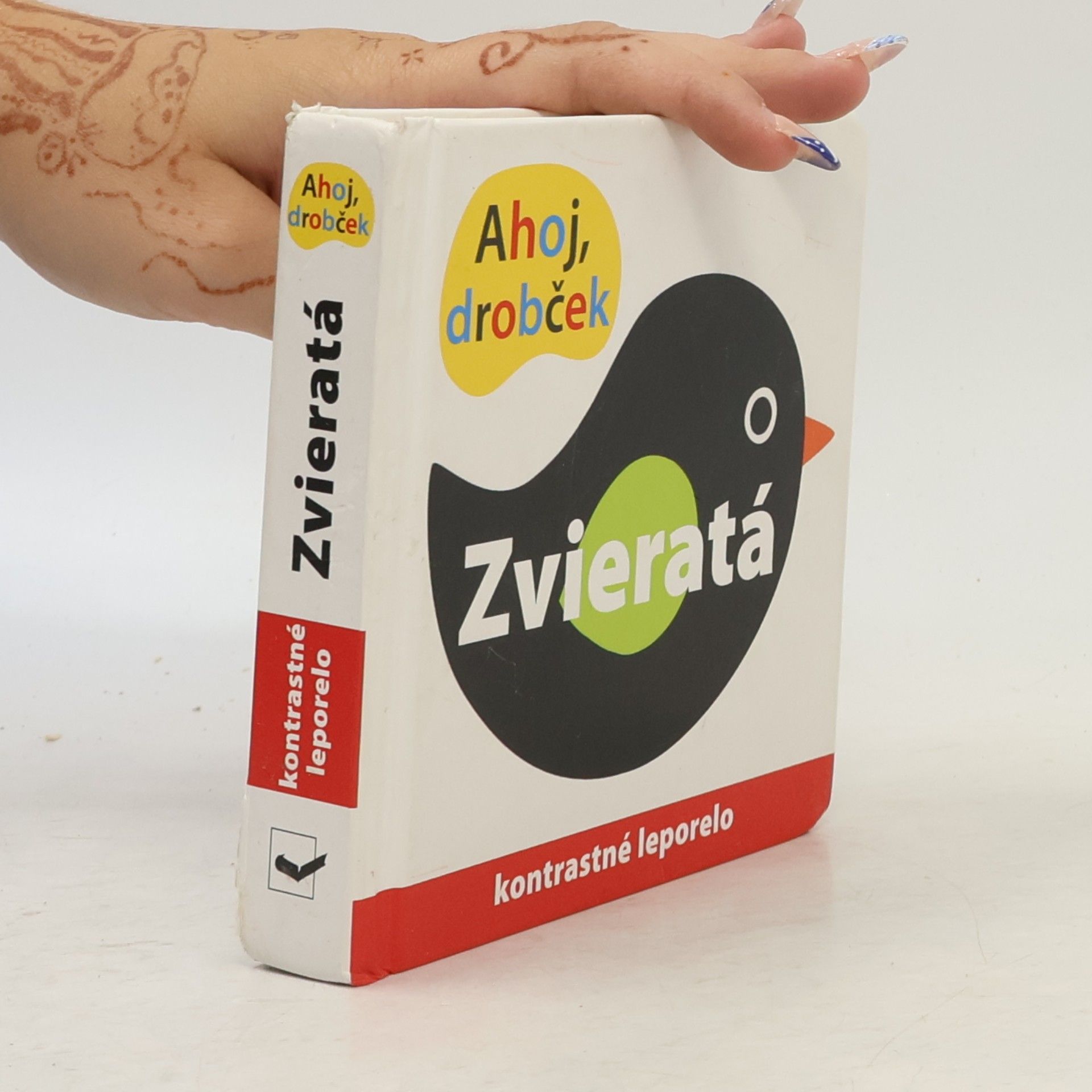 Roger Priddy Zvieratá: kontrastné leporelo