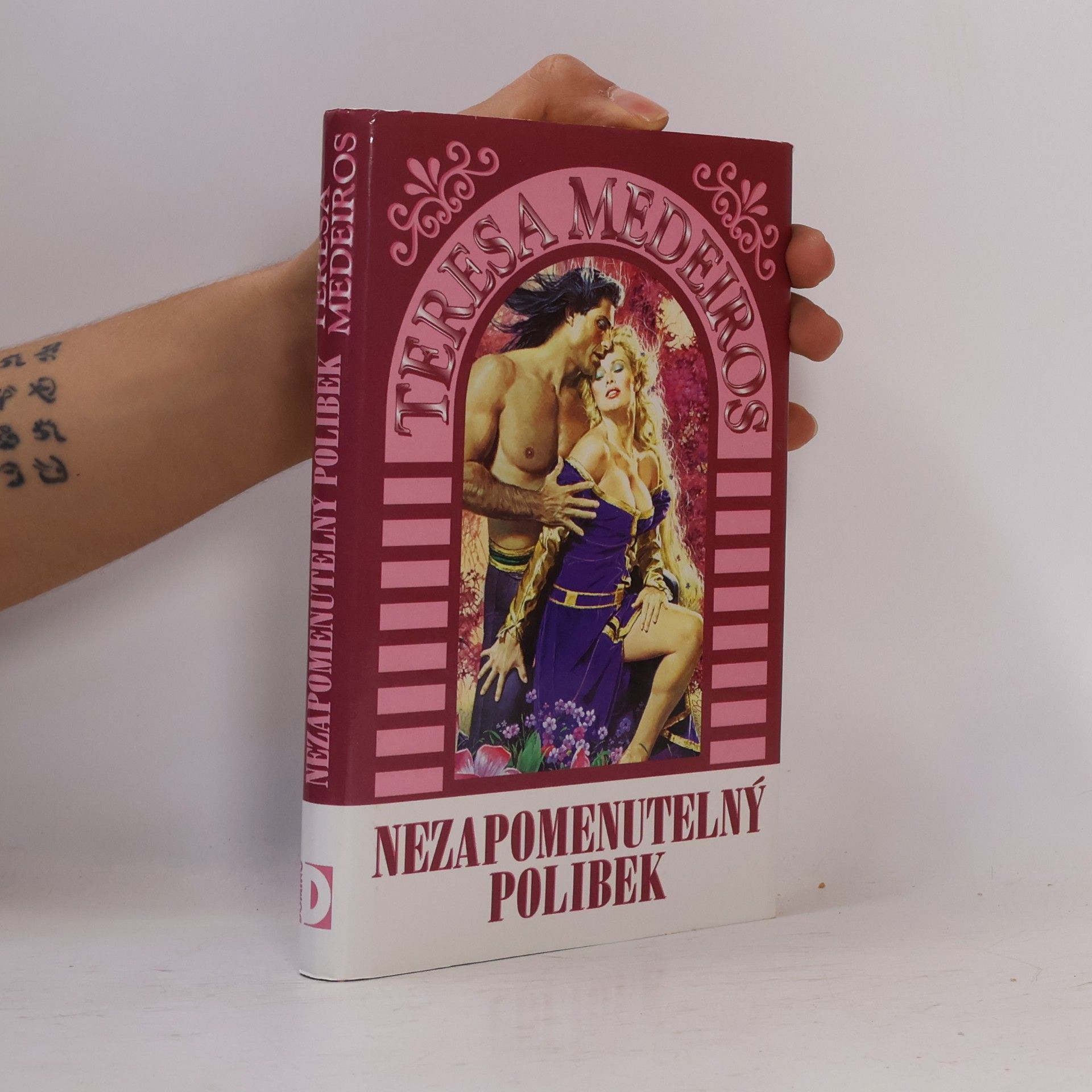Medeiros Teresa Nezapomenutelný polibek