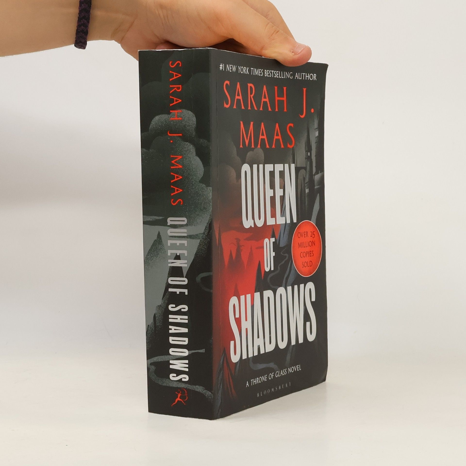 Queen of Shadows
