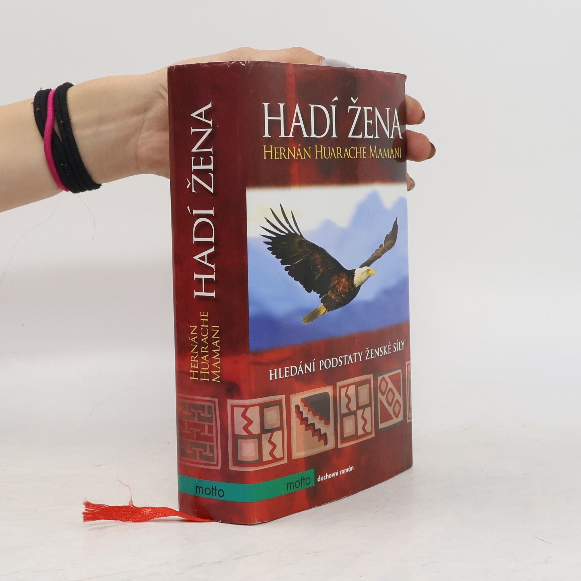 Hernán Huarache Mamani Hadí žena: Hledání podstaty ženské síly