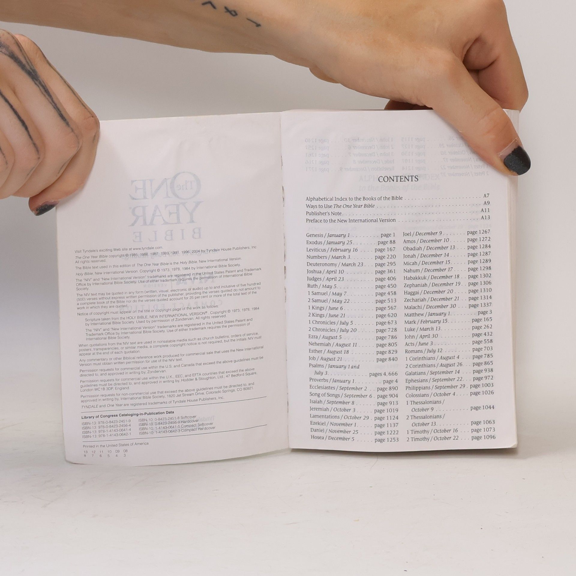 Anonymous New International Version: Holy Bible; The One Year Bible
