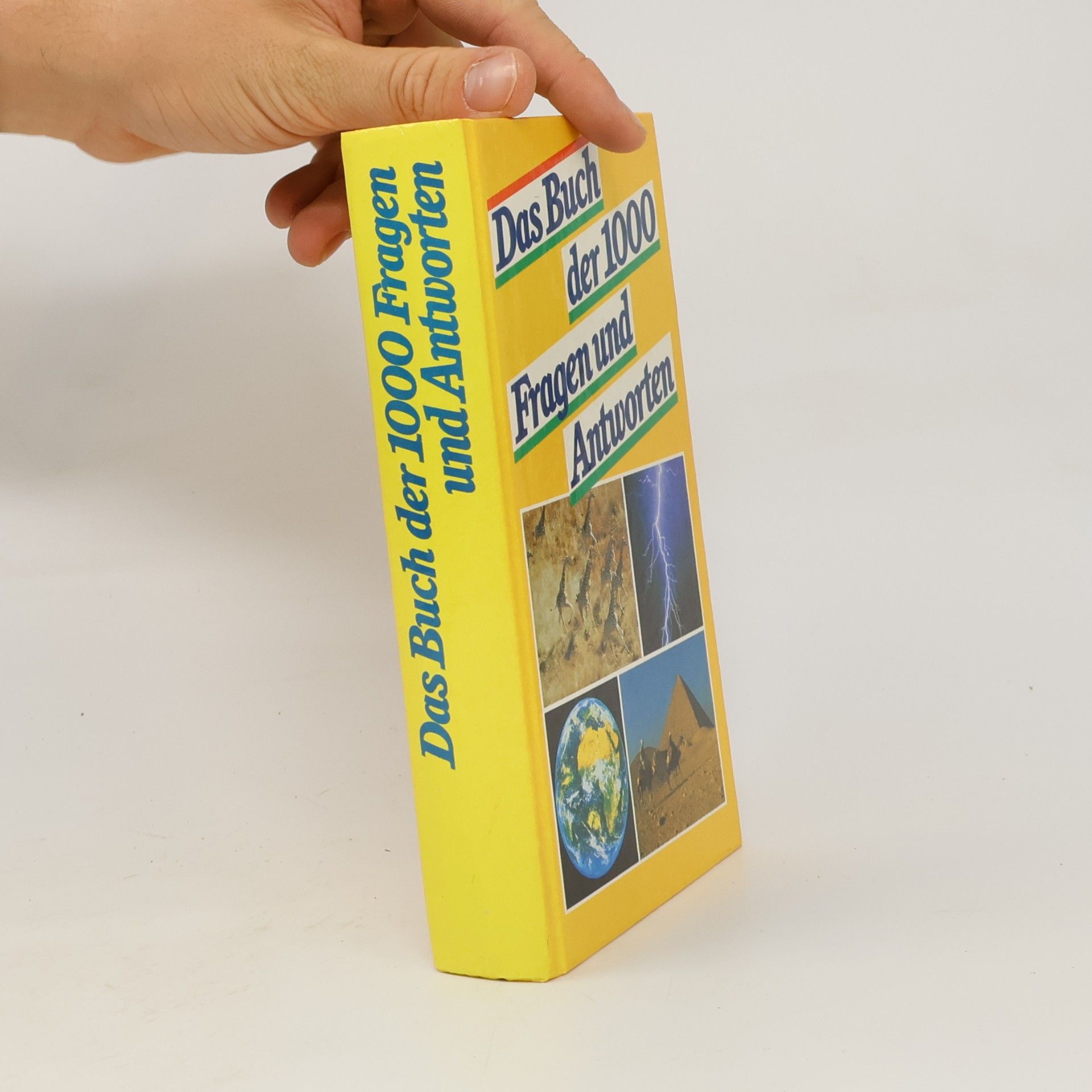 Autorenkollektiv Das Buch der 1000 Fragen und Antworten