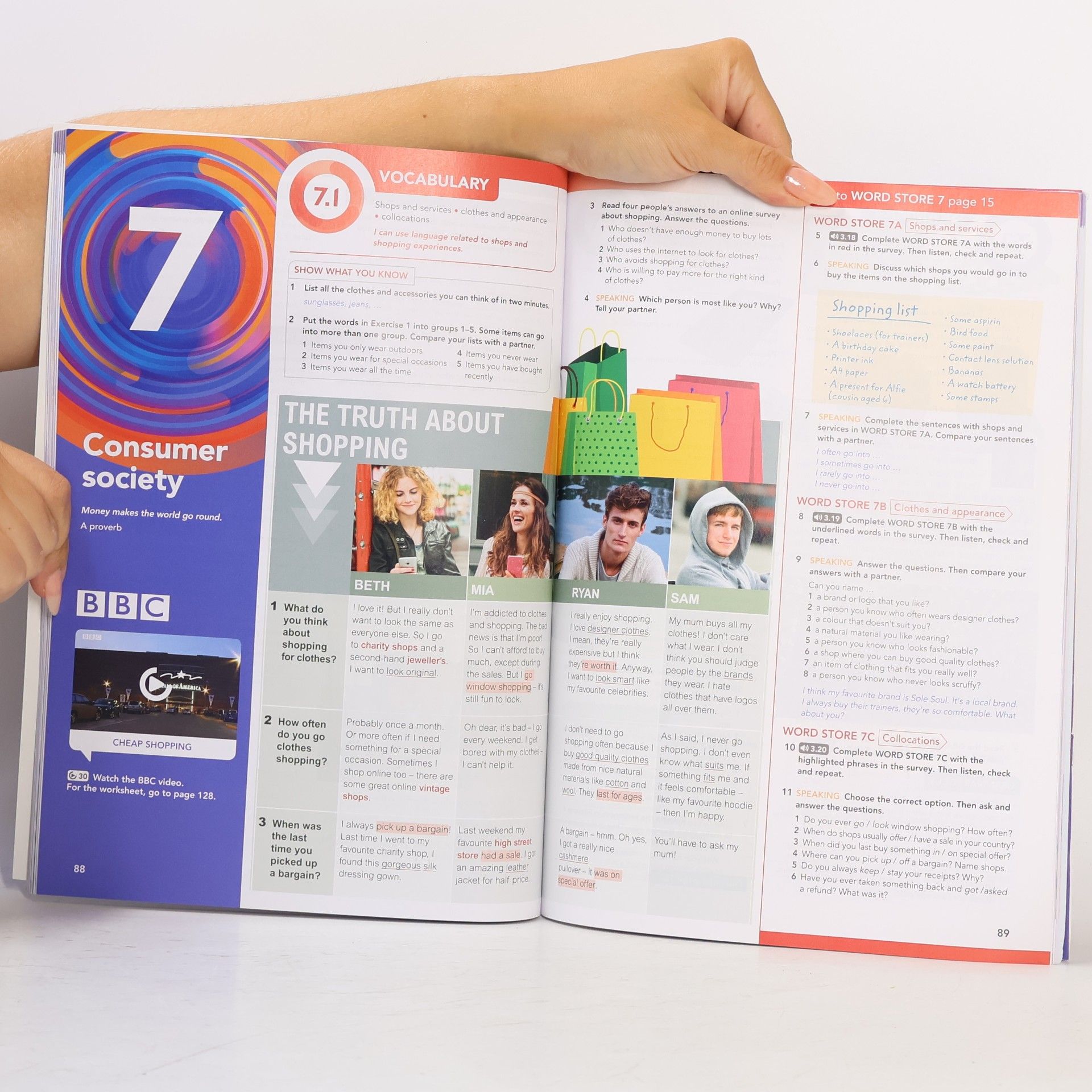 Kolektiv autorů Focus 2 Student's Book
