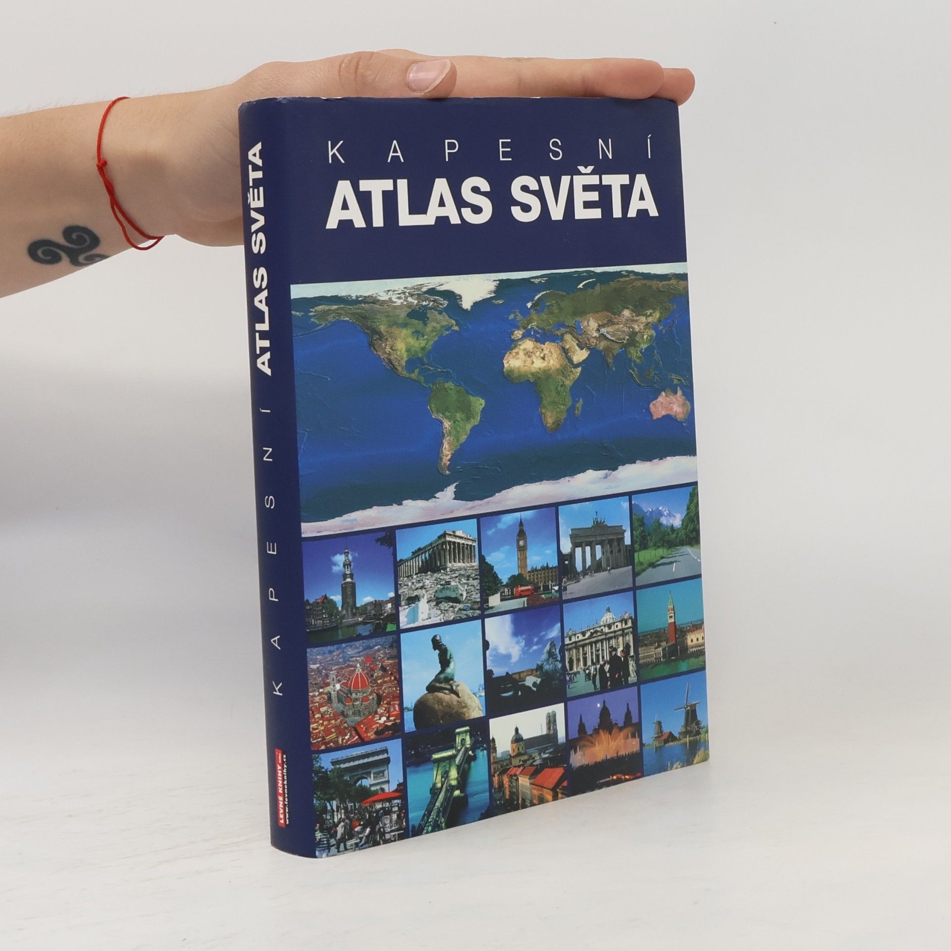 Kolektív autorov Kapesní atlas světa