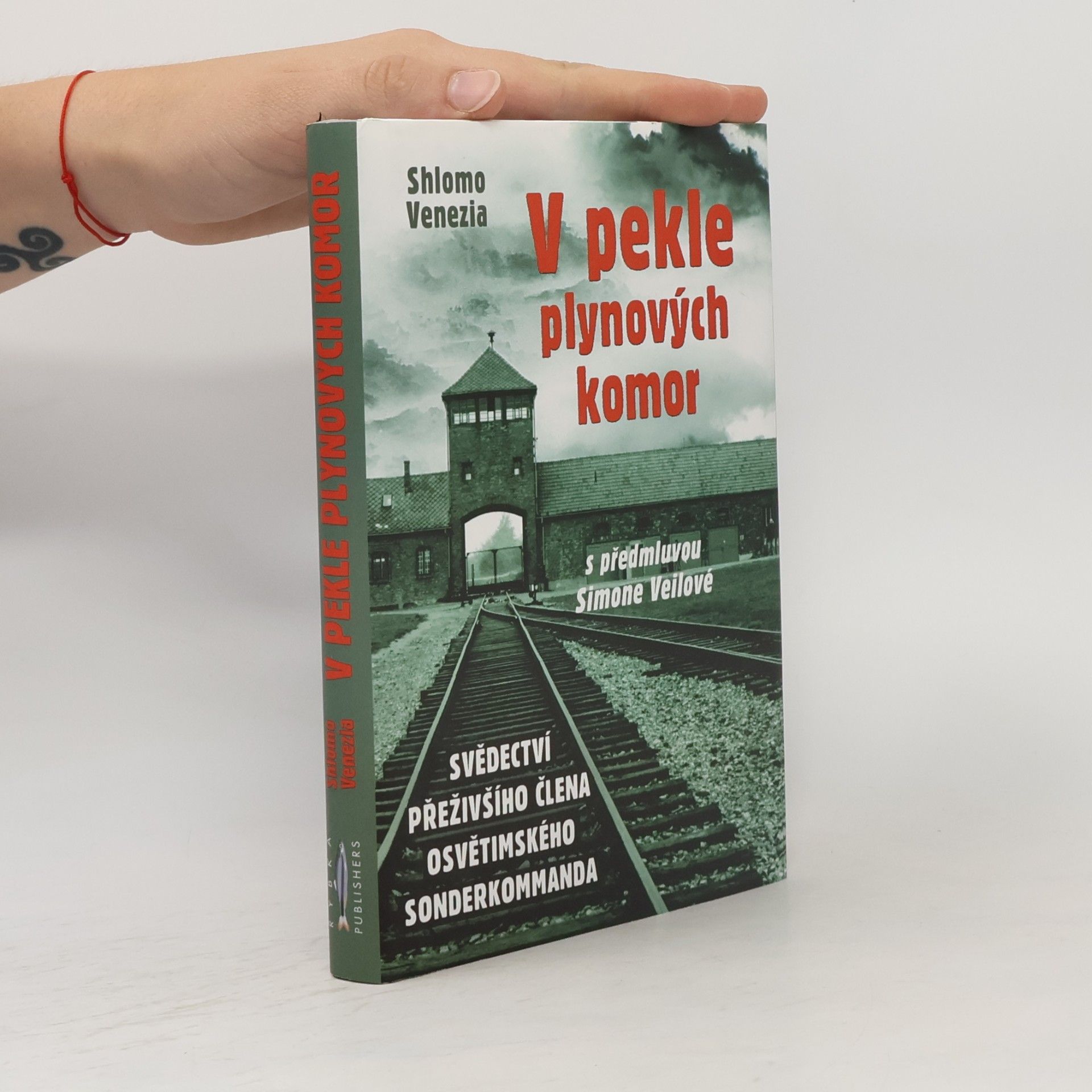 Shlomo Venezia V pekle plynových komor