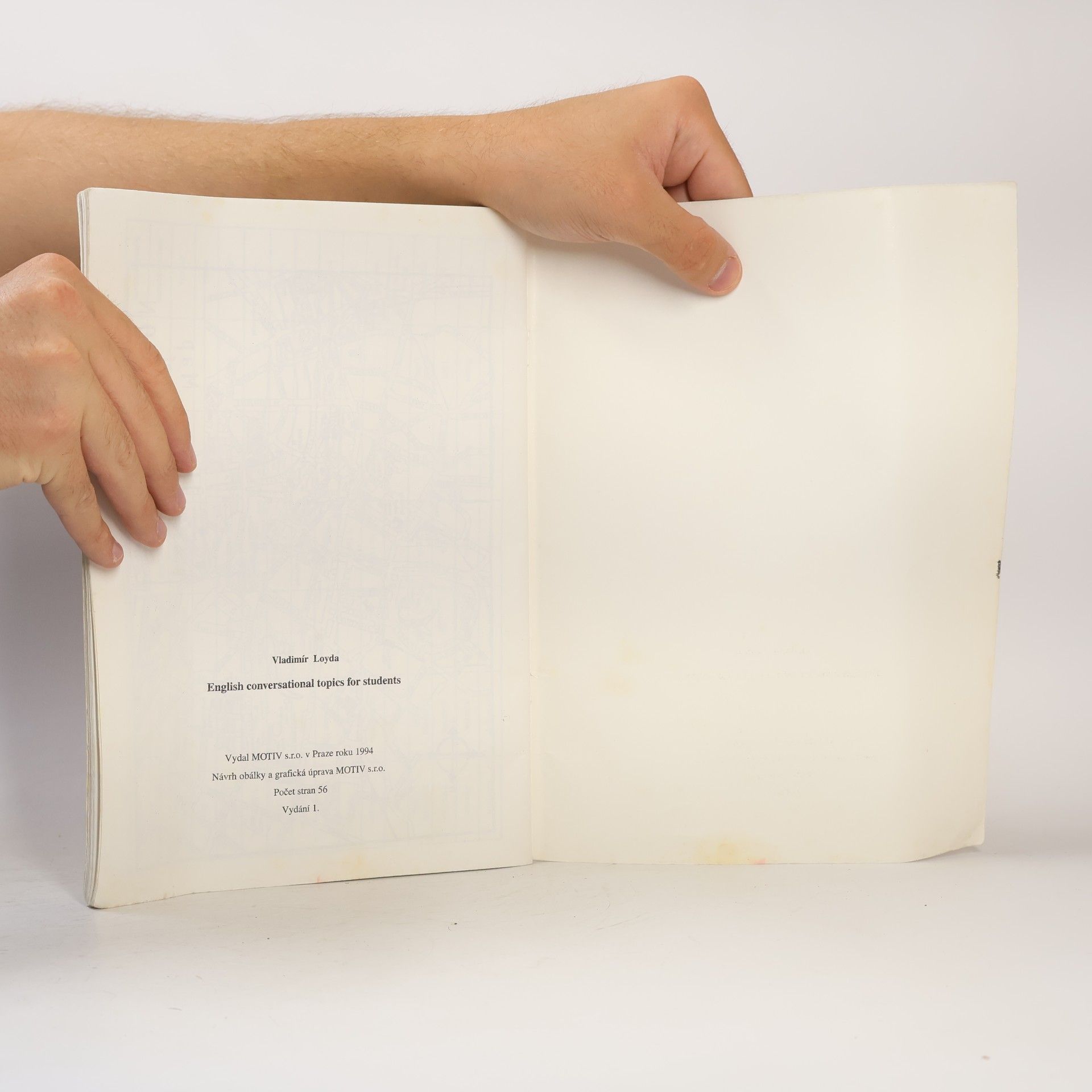 Various authors English Conversational Topics for Students
