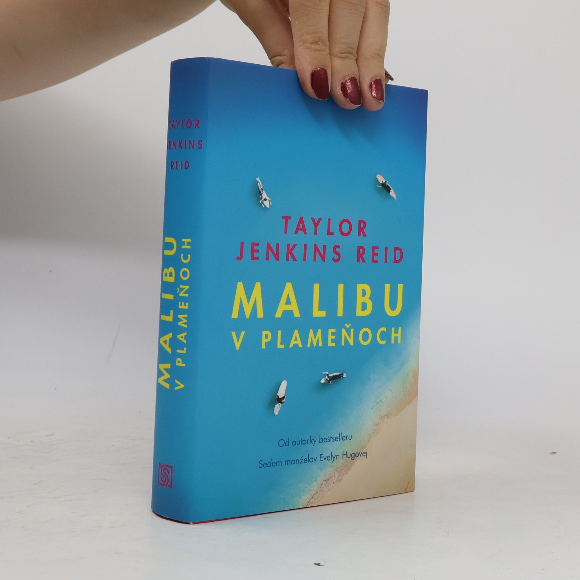 Taylor Jenkins Reid Malibu v plameňoch