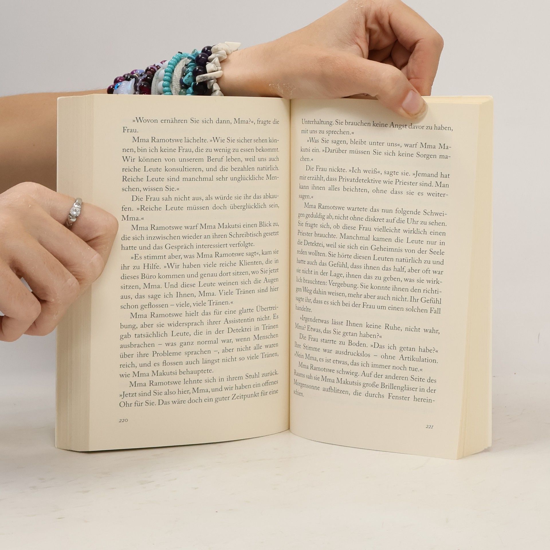 Alexander McCall Smith Übles Spiel mit Mma Ramotswe