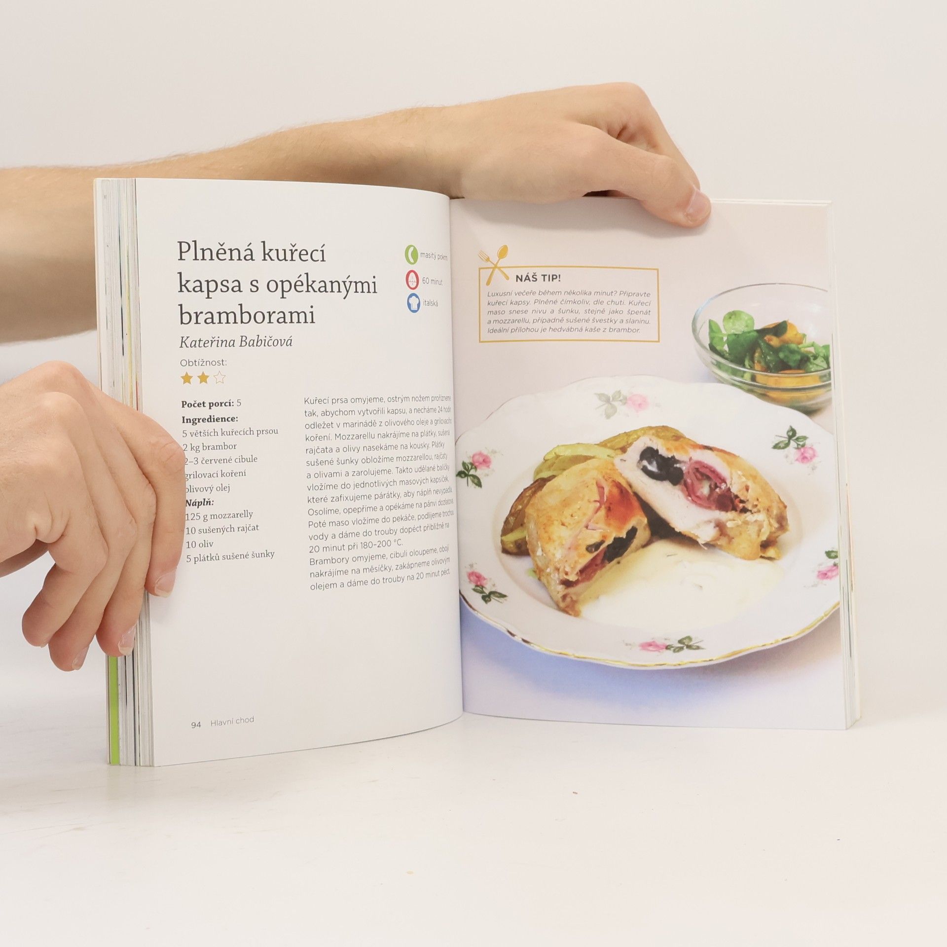 Autorenkollektiv Prostřeno! 10 : 100 rodinných receptů připravených s láskou k jídlu