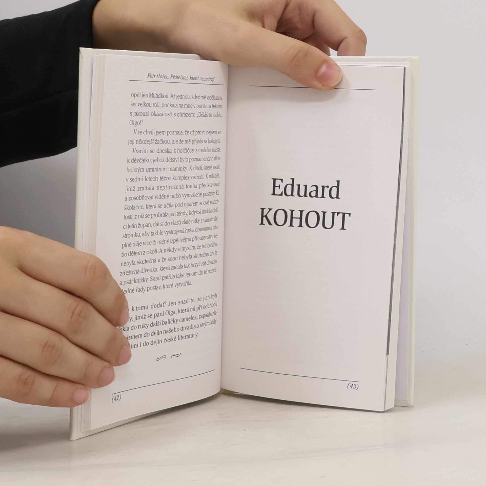 Petr Hořec Přátelství, která neumírají. Zdeněk Štěpánek, Olga Scheinpflugová, Eduard Kohout, Josef Beyvl