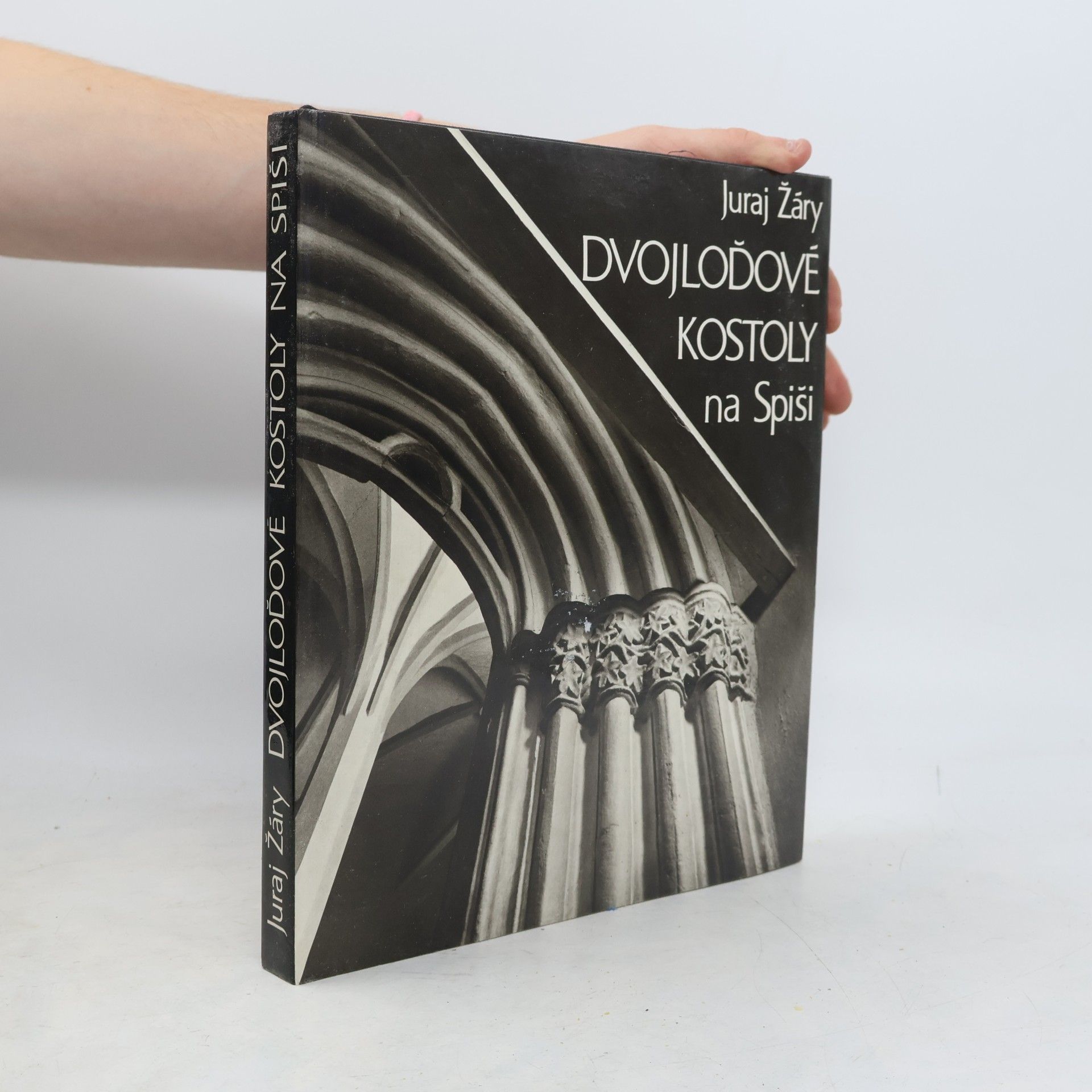 Juraj Žáry Dvojloďové kostoly na Spiši