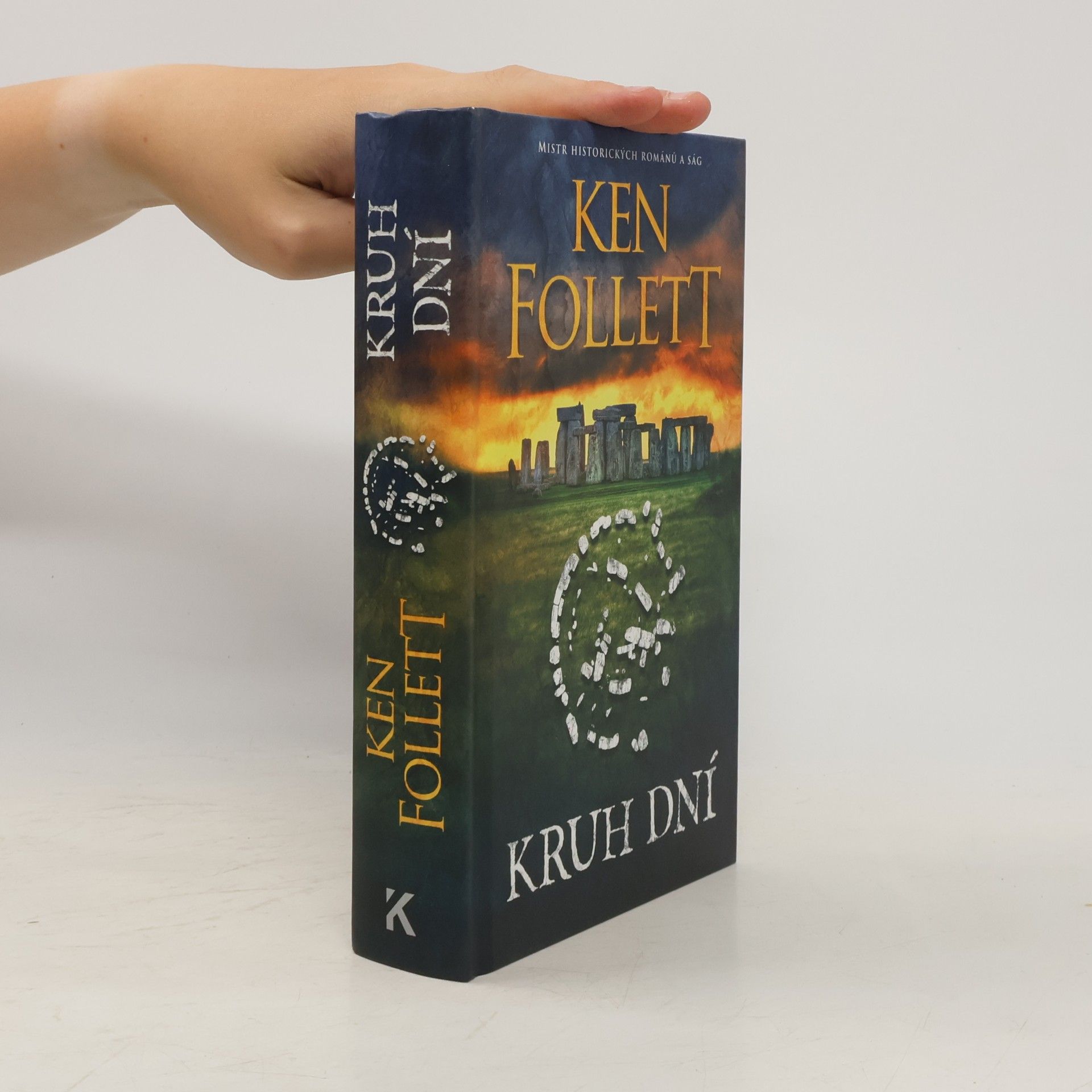 Ken Follett Kruh dní