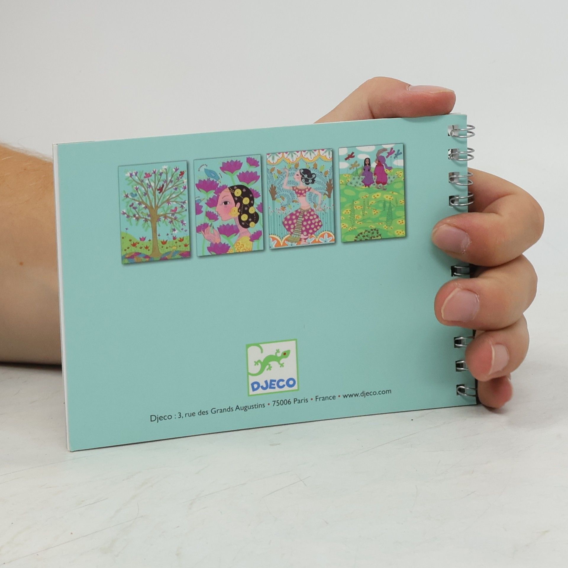 Collectif d'auteurs Design By