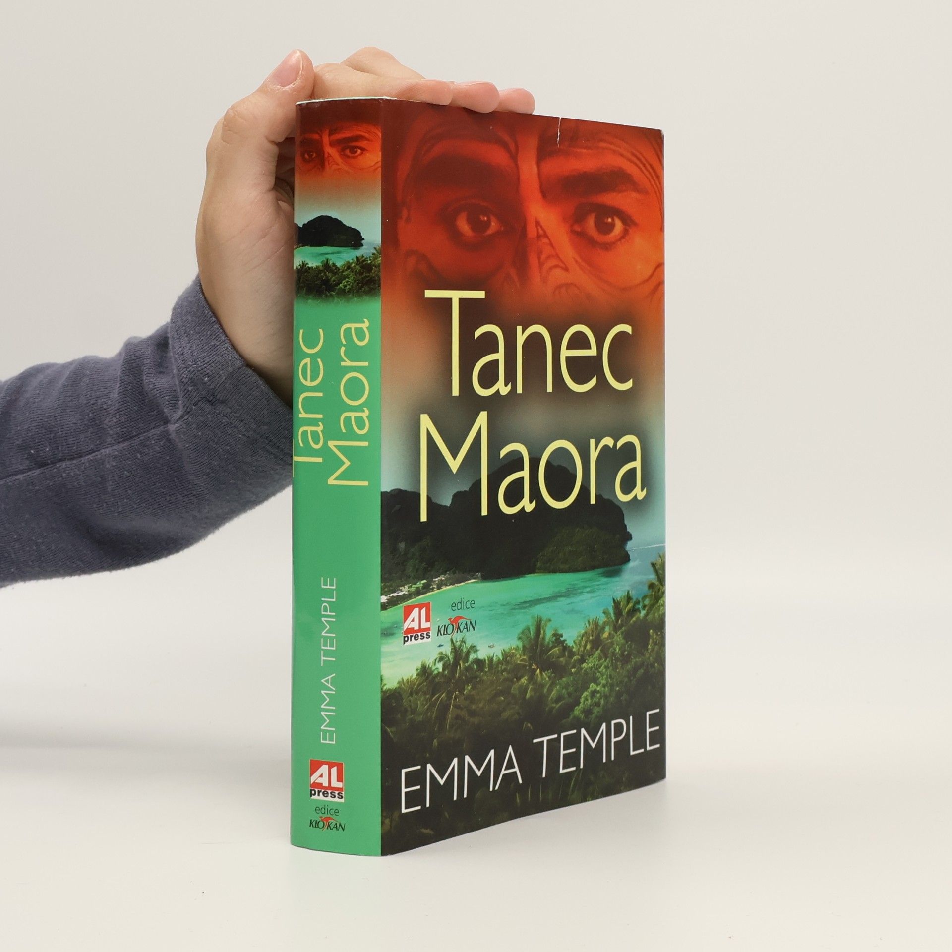 Emma Temple Tanec Maora