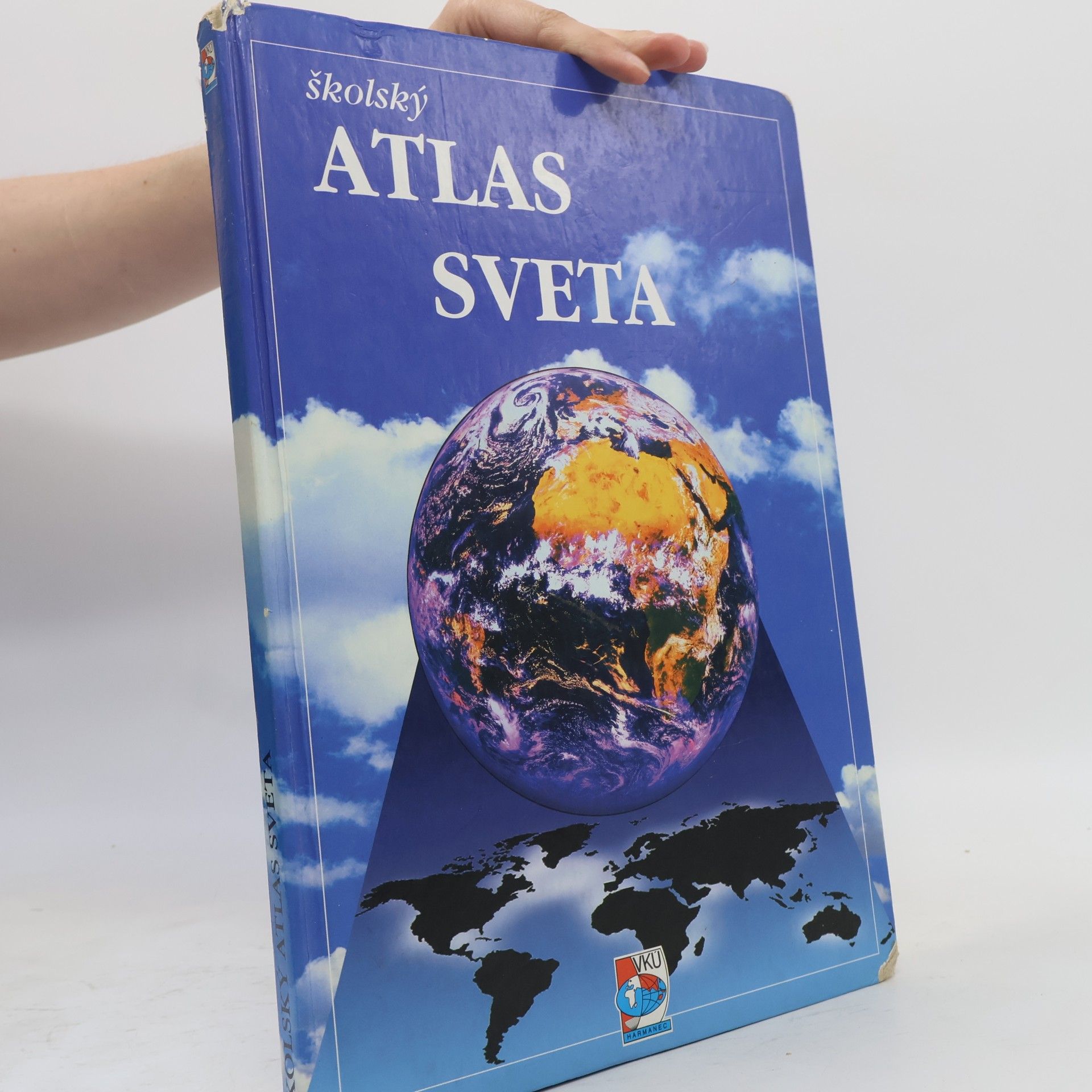 Autores varios Školský atlas sveta