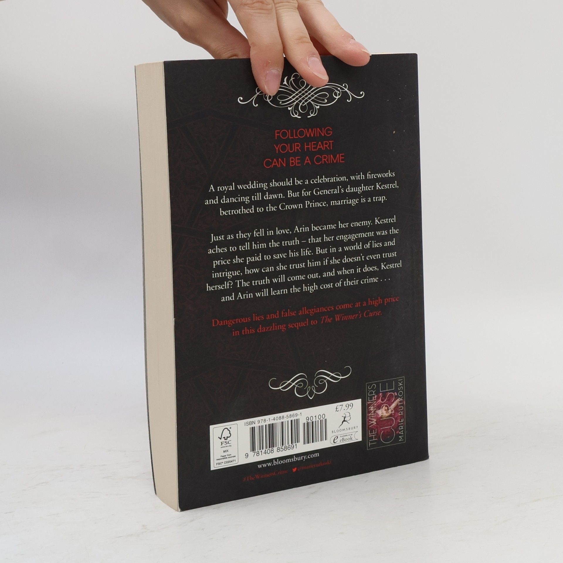 Marie Rutkoski The Winner's Crime