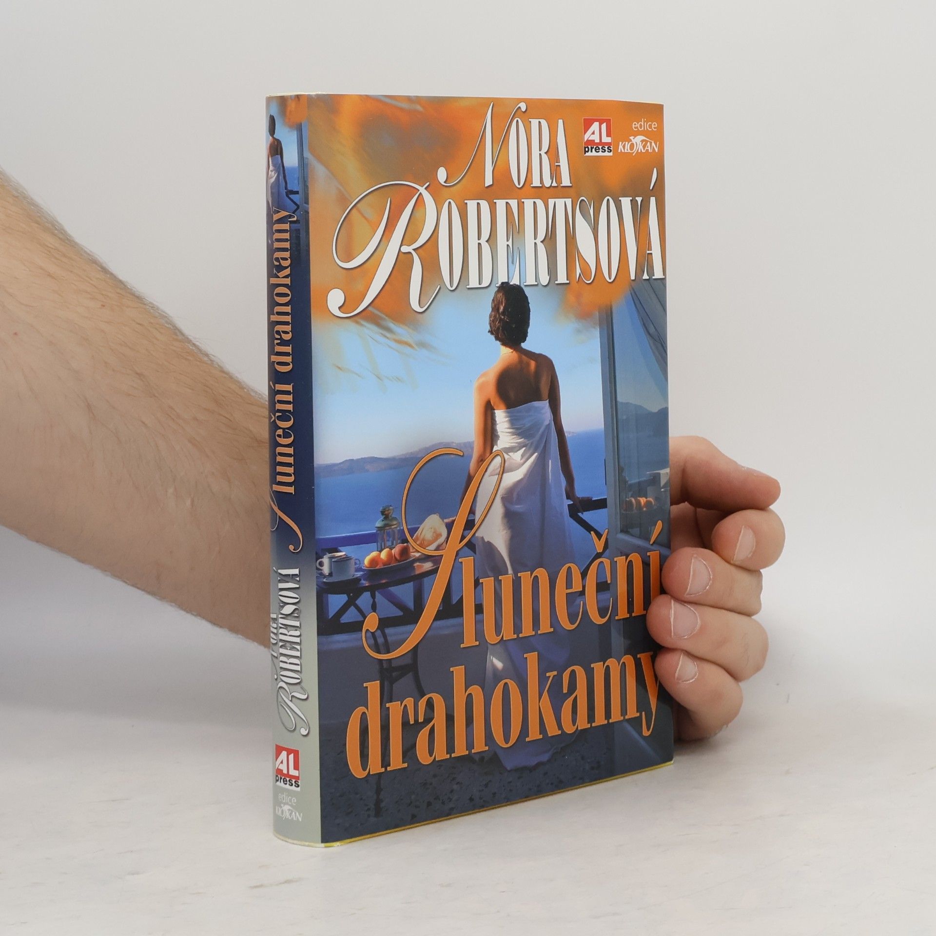 Nora Roberts Sluneční drahokamy