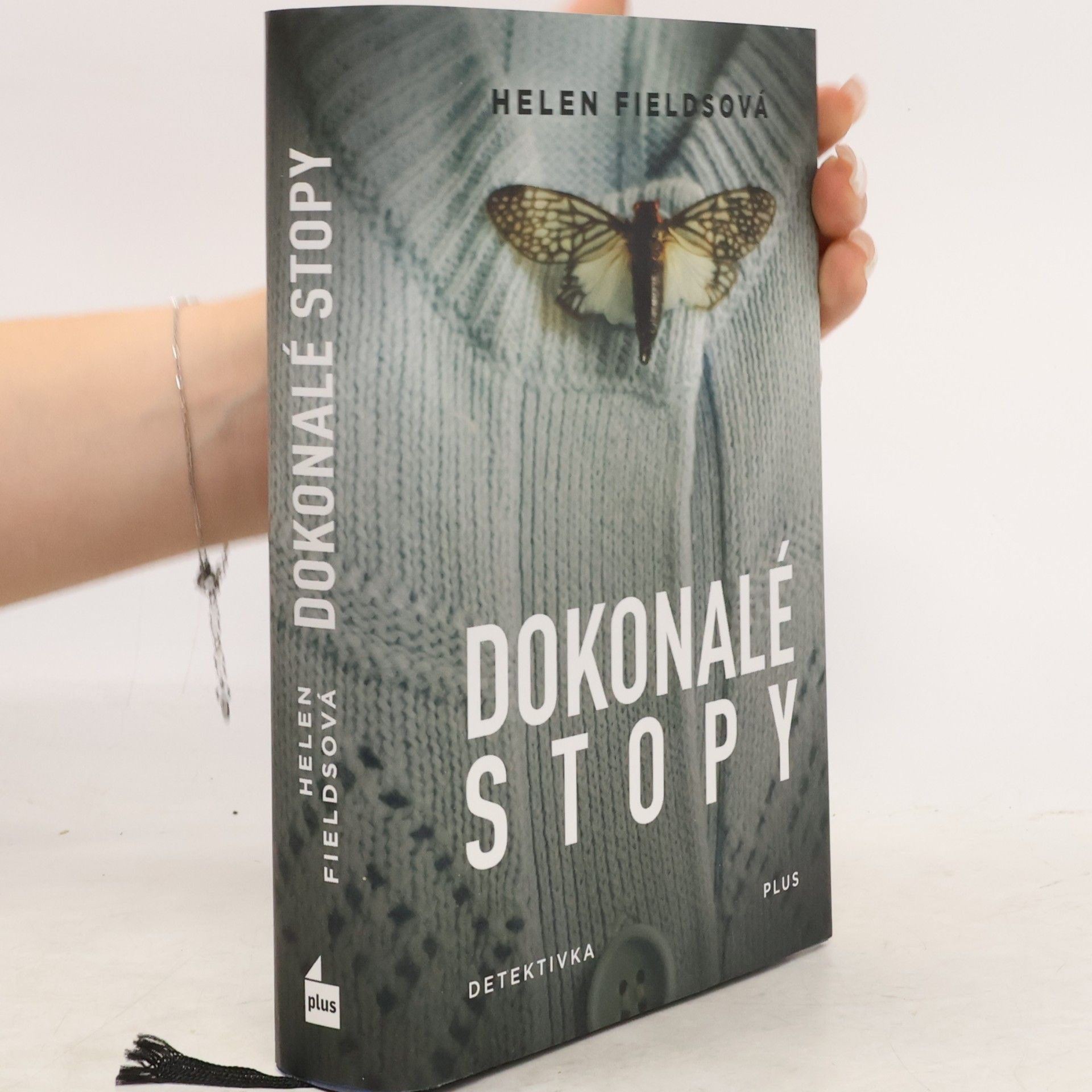 Helen Fields Dokonalé stopy