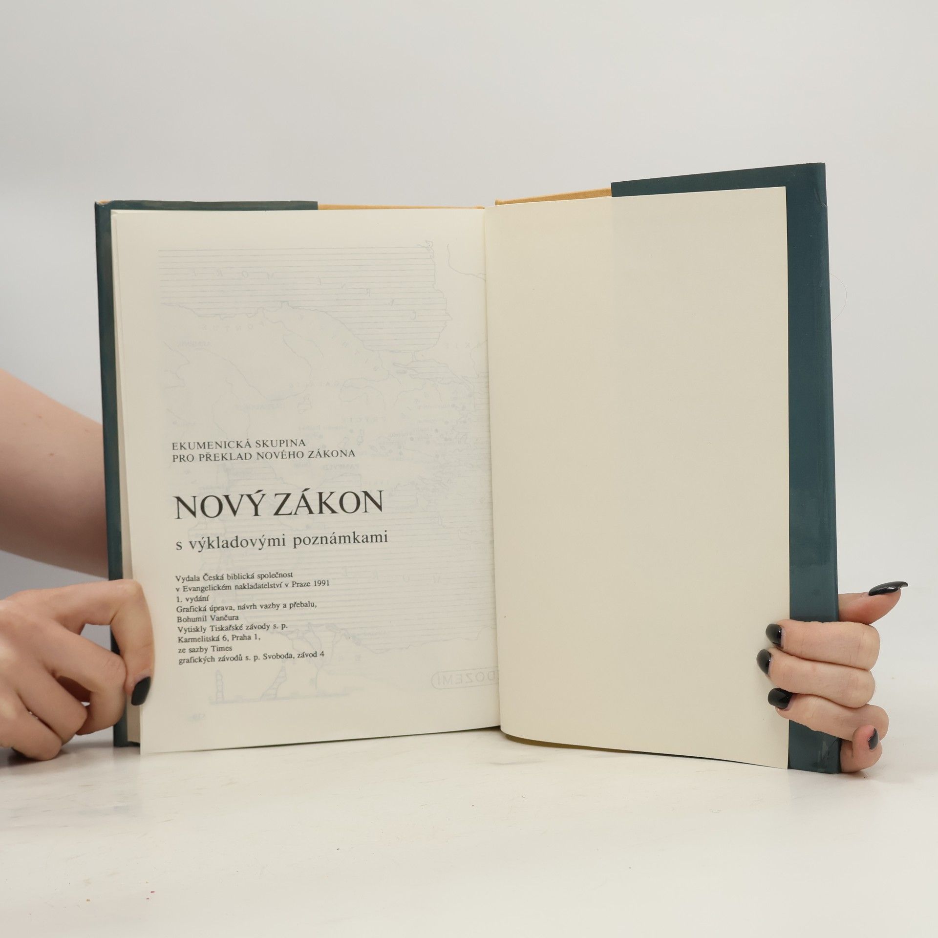 Various authors Nový zákon s výkladovými poznámkami
