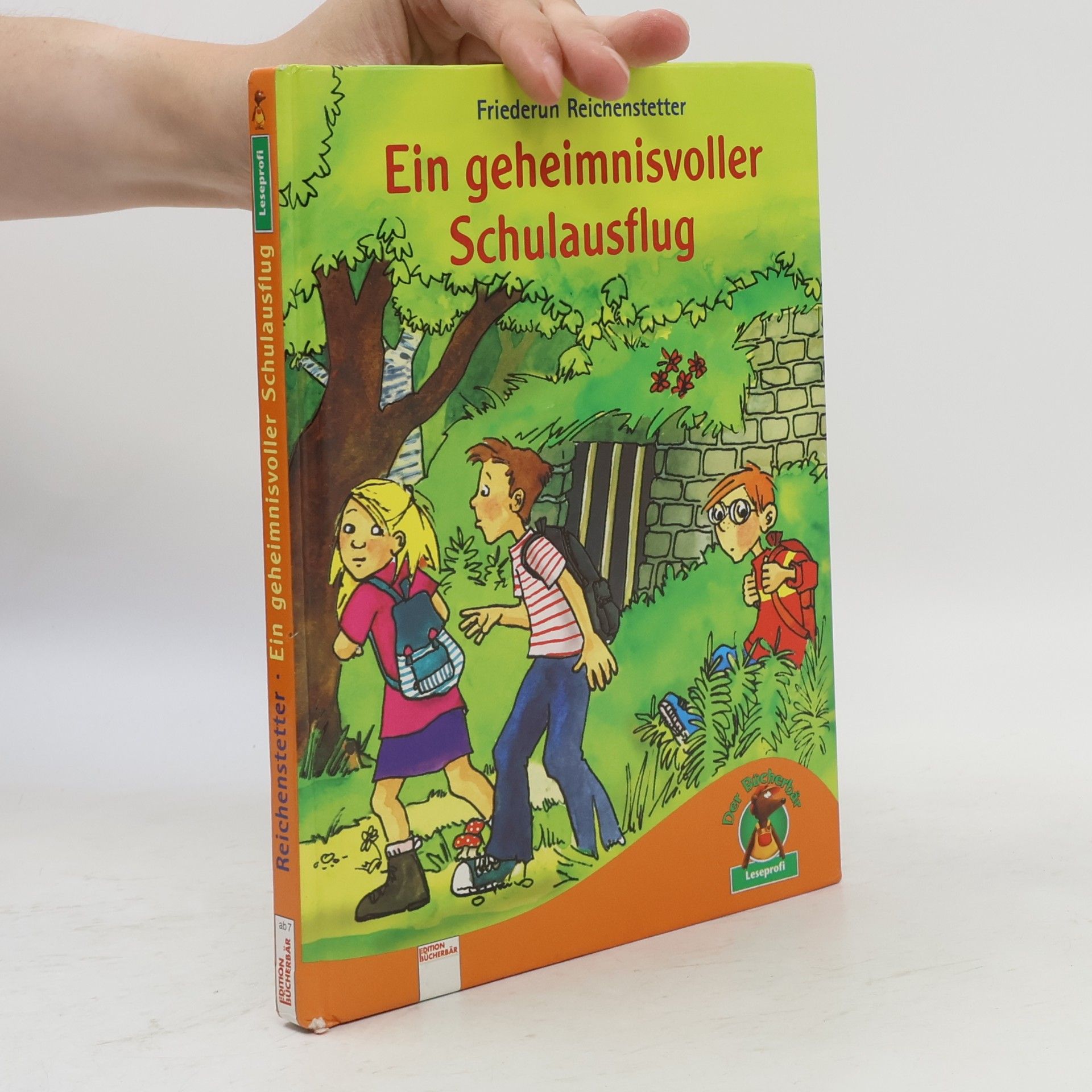 Katja Kersting Ein geheimnisvoller Schulausflug. Mit Bücherbärfigur am Lesebändchen