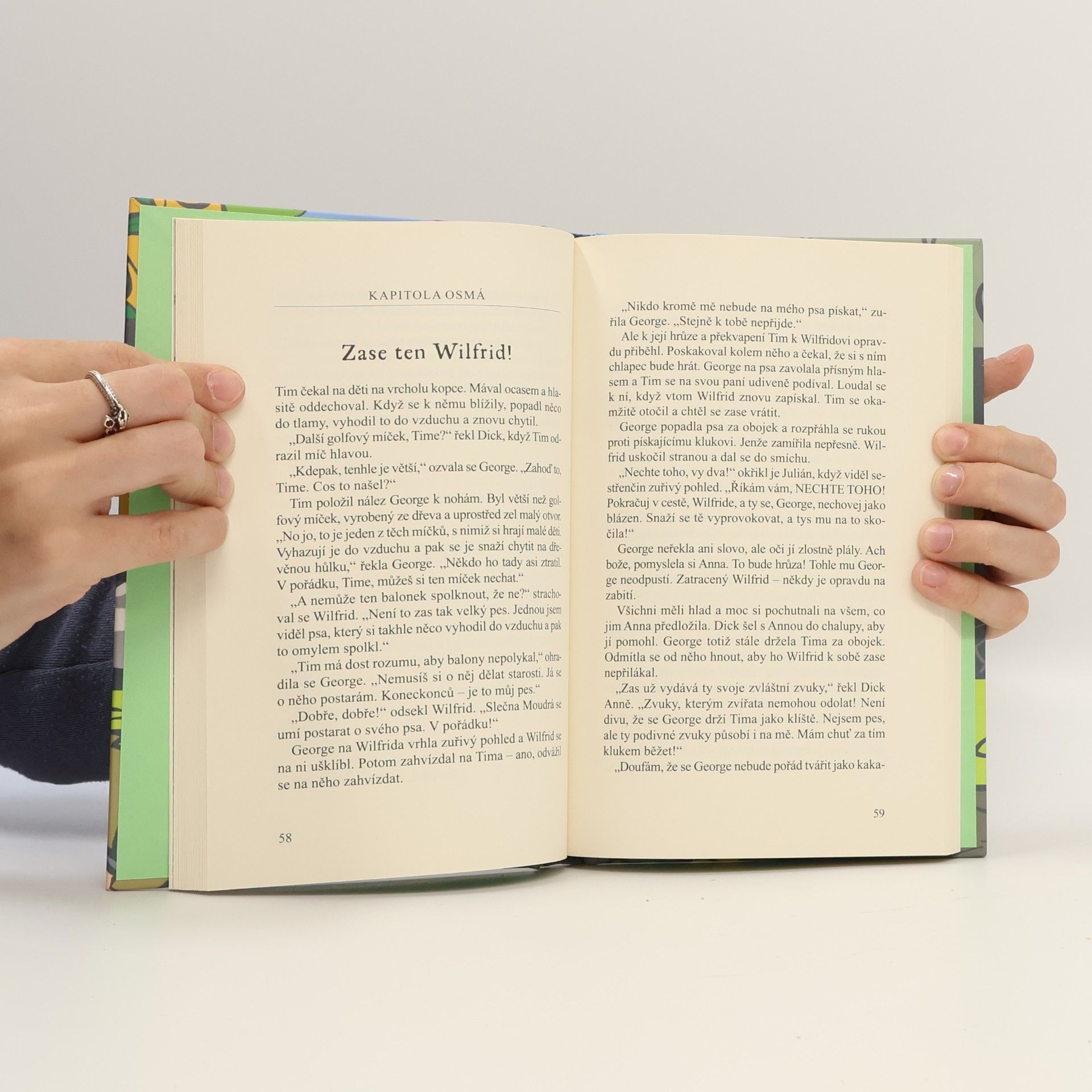 Enid Blyton Správná pětka a tajemství Šeptajícího ostrova