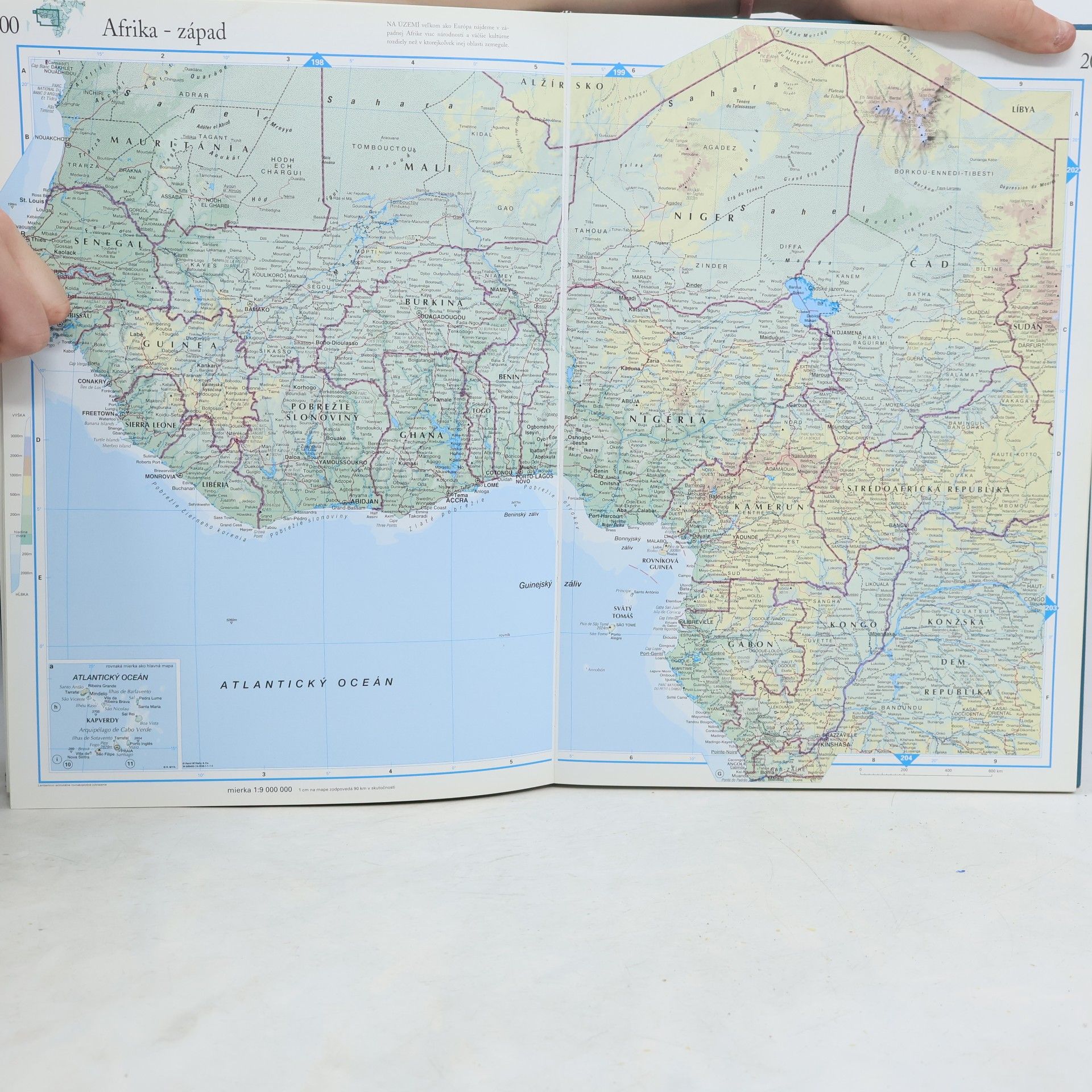 Various authors Ilustrovaný atlas sveta pre budúce storočie