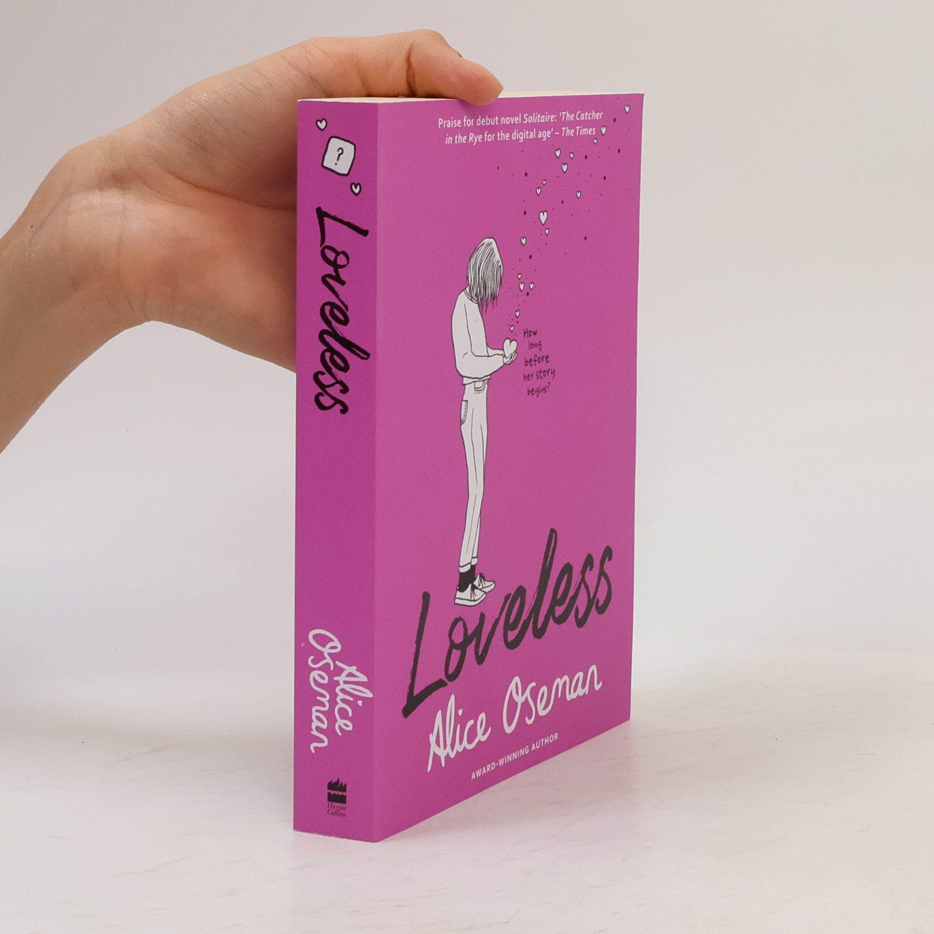 Alice Oseman Loveless
