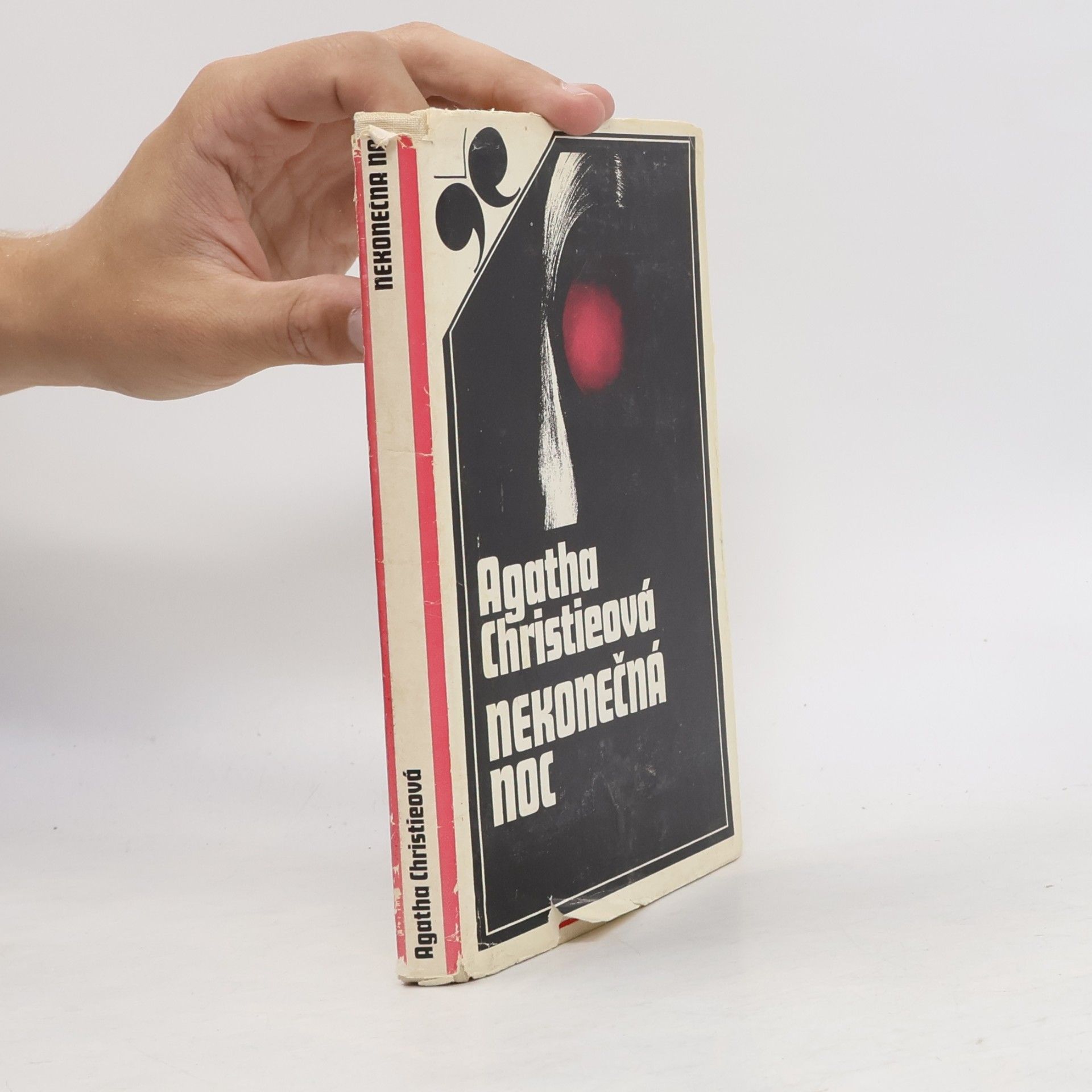 Agatha Christie Nekonečná noc