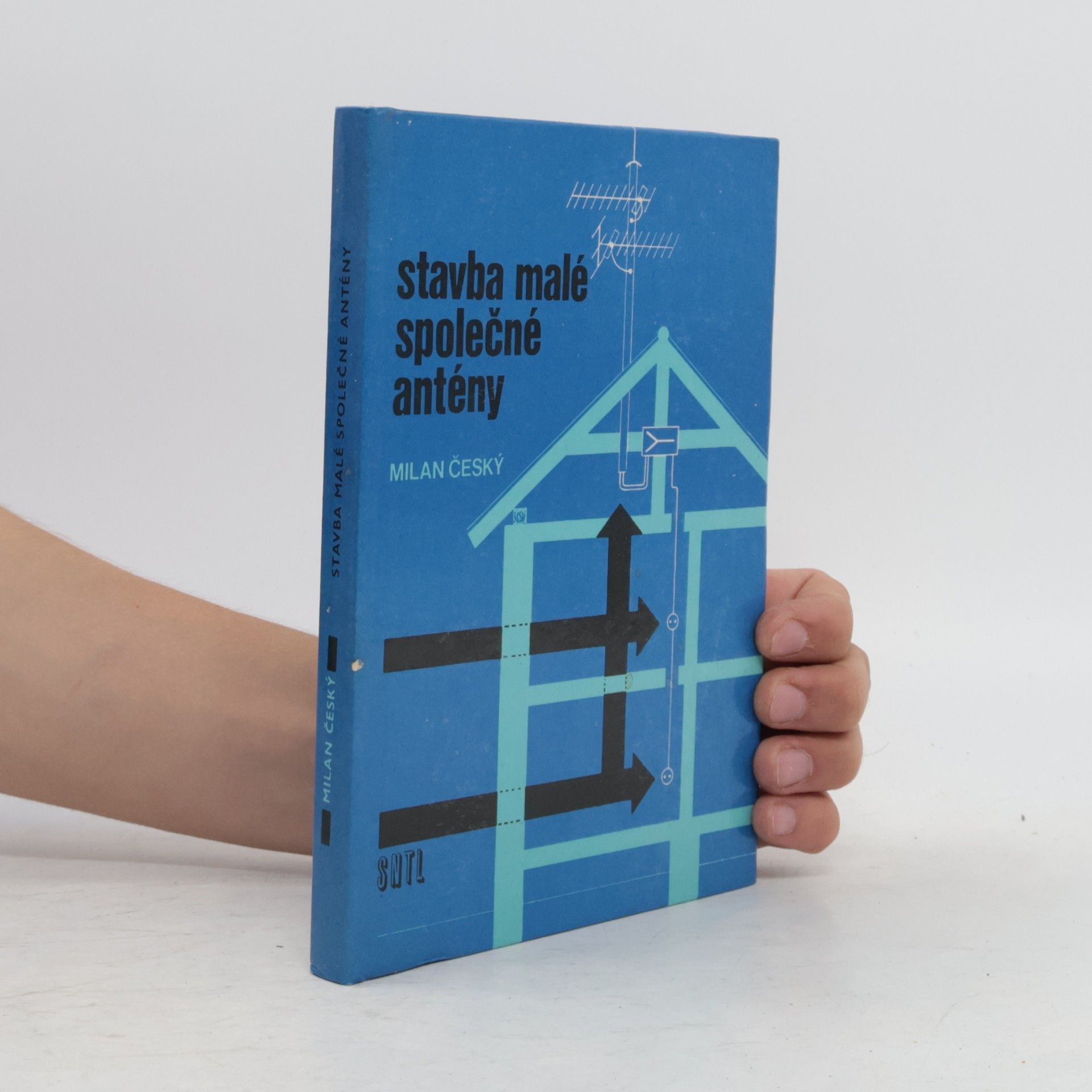Milan Český Stavba malé společné antény