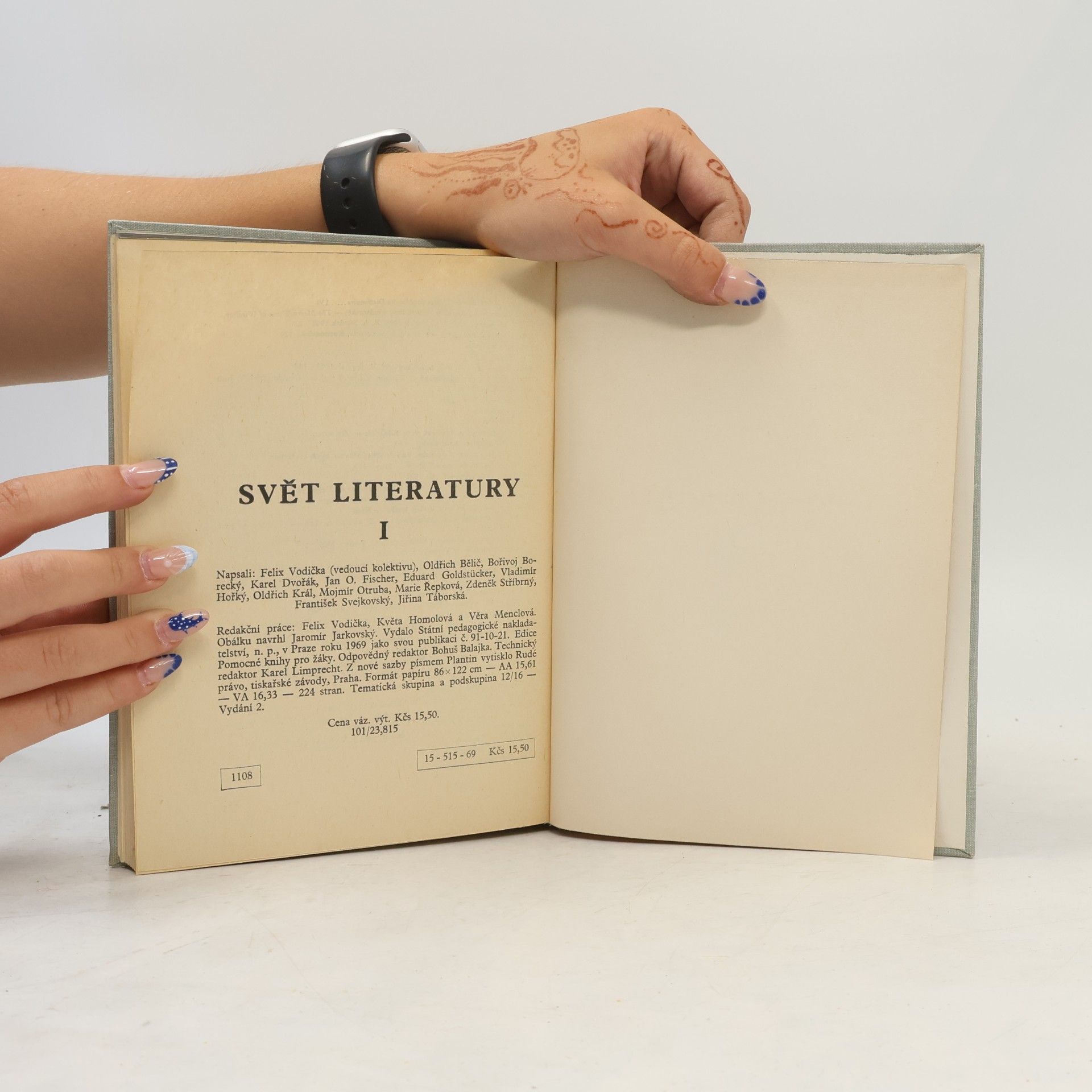 Kolektiv autorů Svět literatury 1