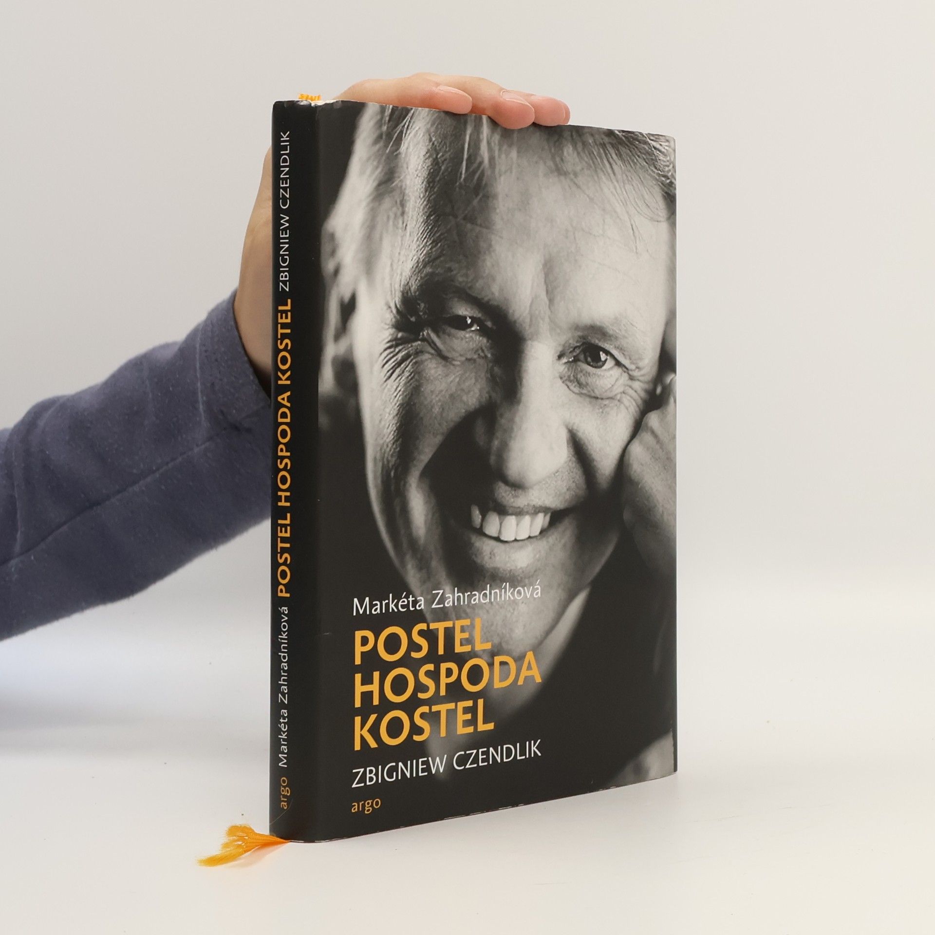 Markéta Zahradníková Postel, hospoda, kostel