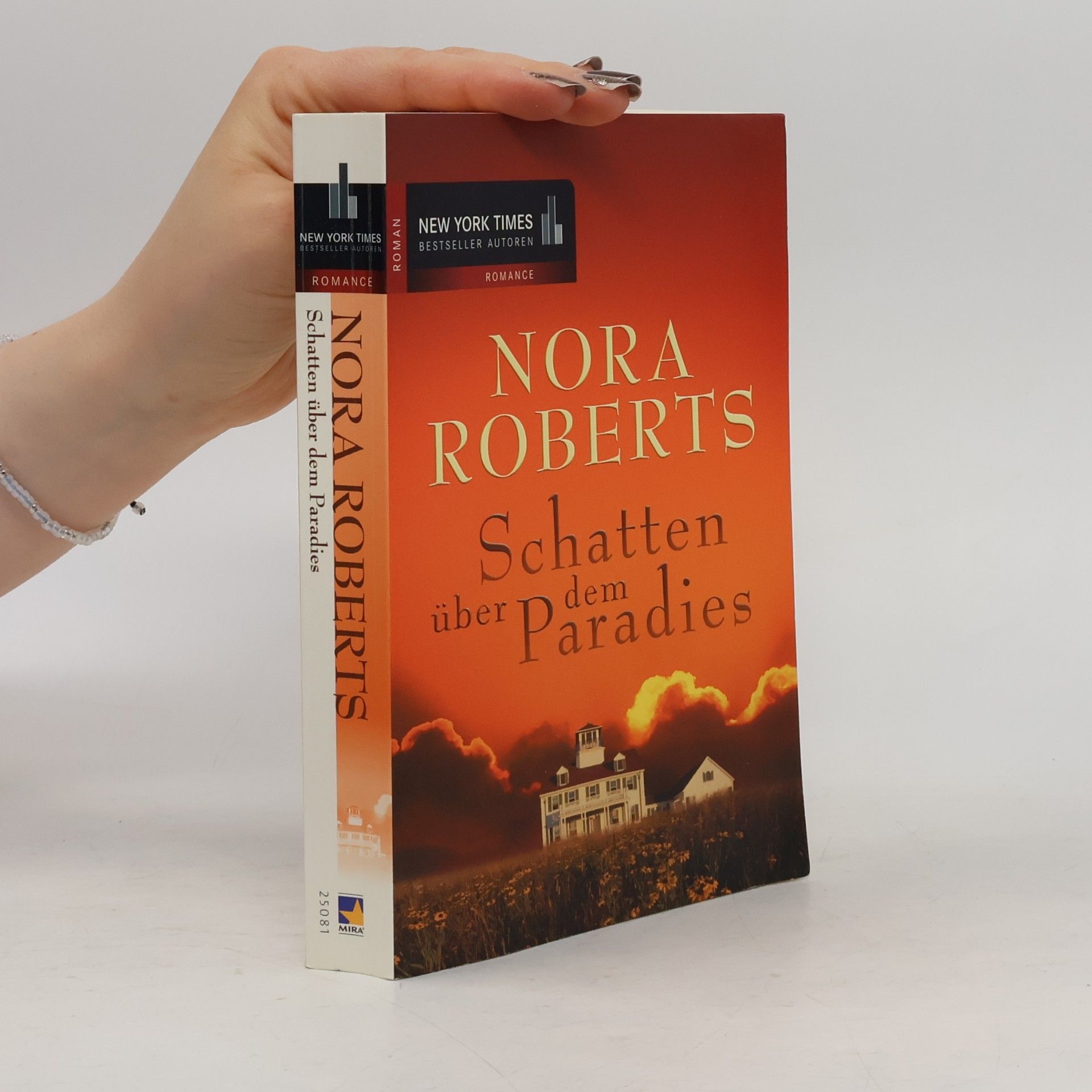Nora Roberts Schatten über dem Paradies