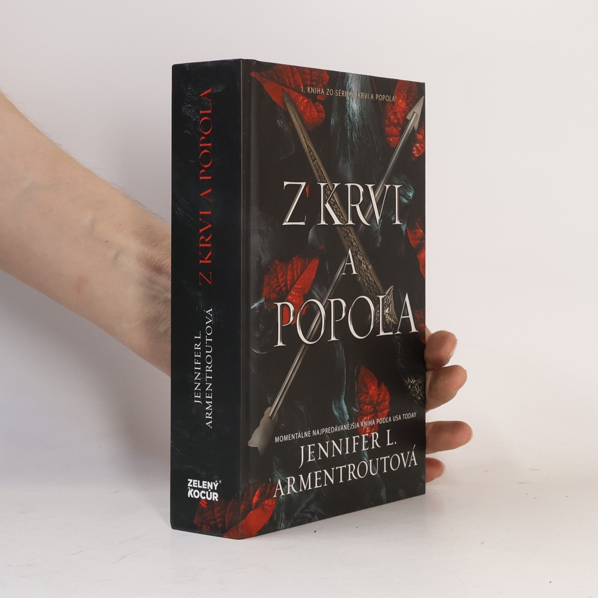 Jennifer Armentrout Z krvi popola