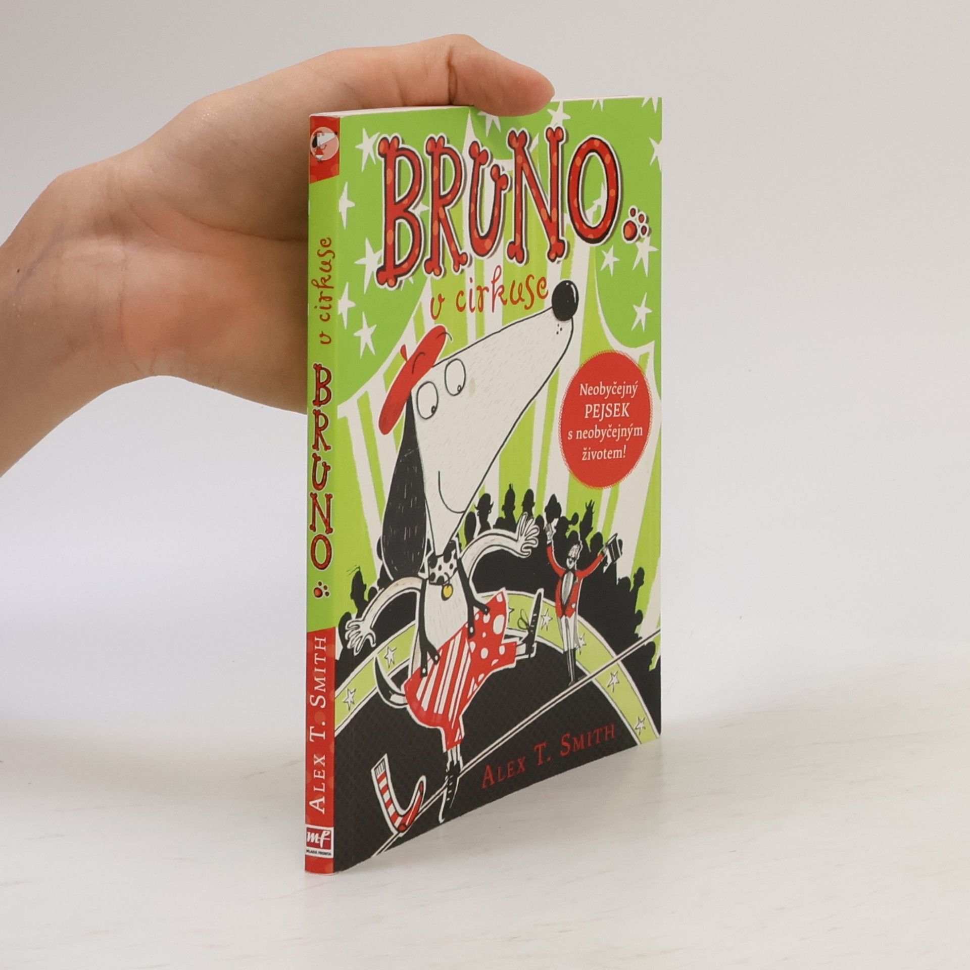 Alex T. Smith Bruno v cirkuse