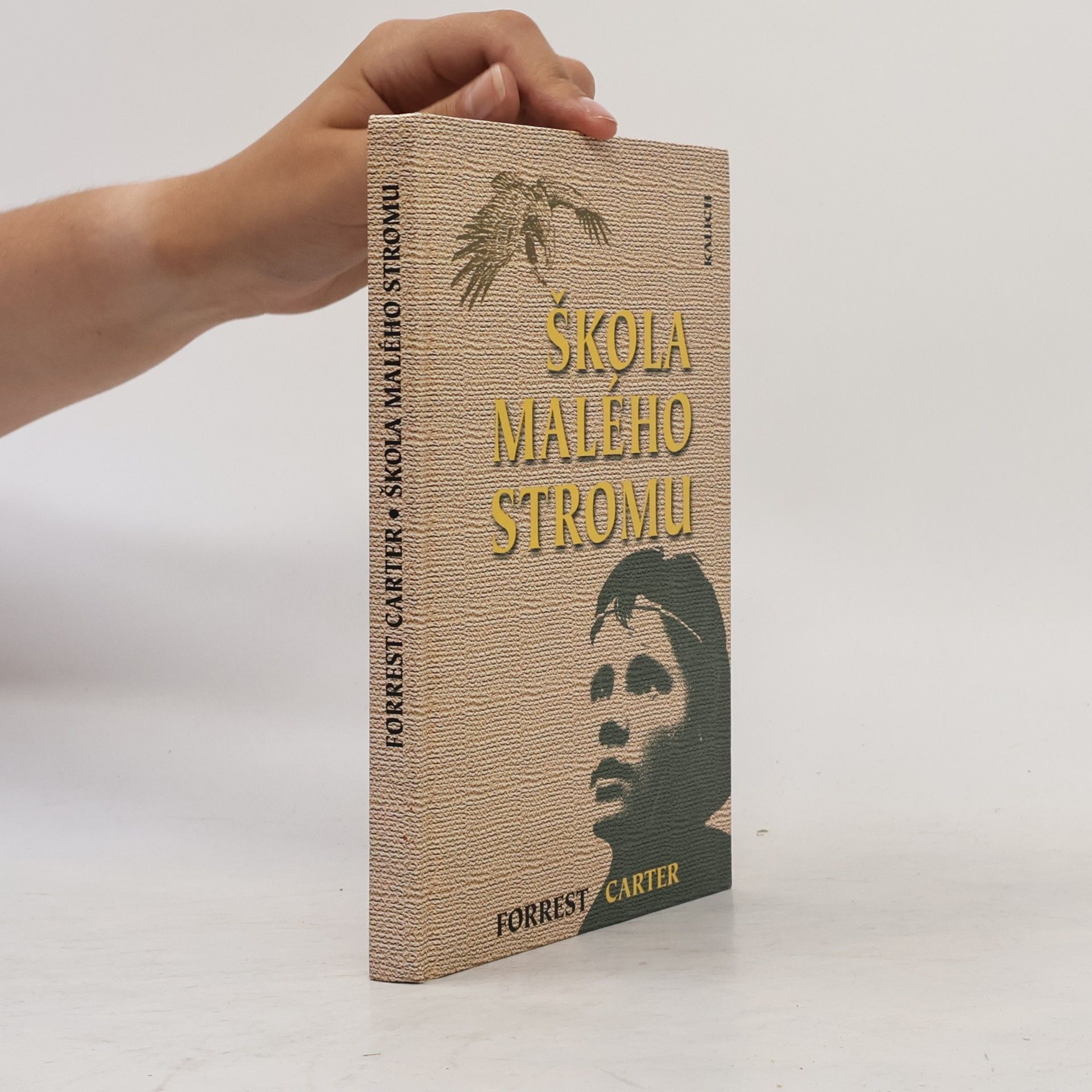Forrest Carter Škola malého stromu
