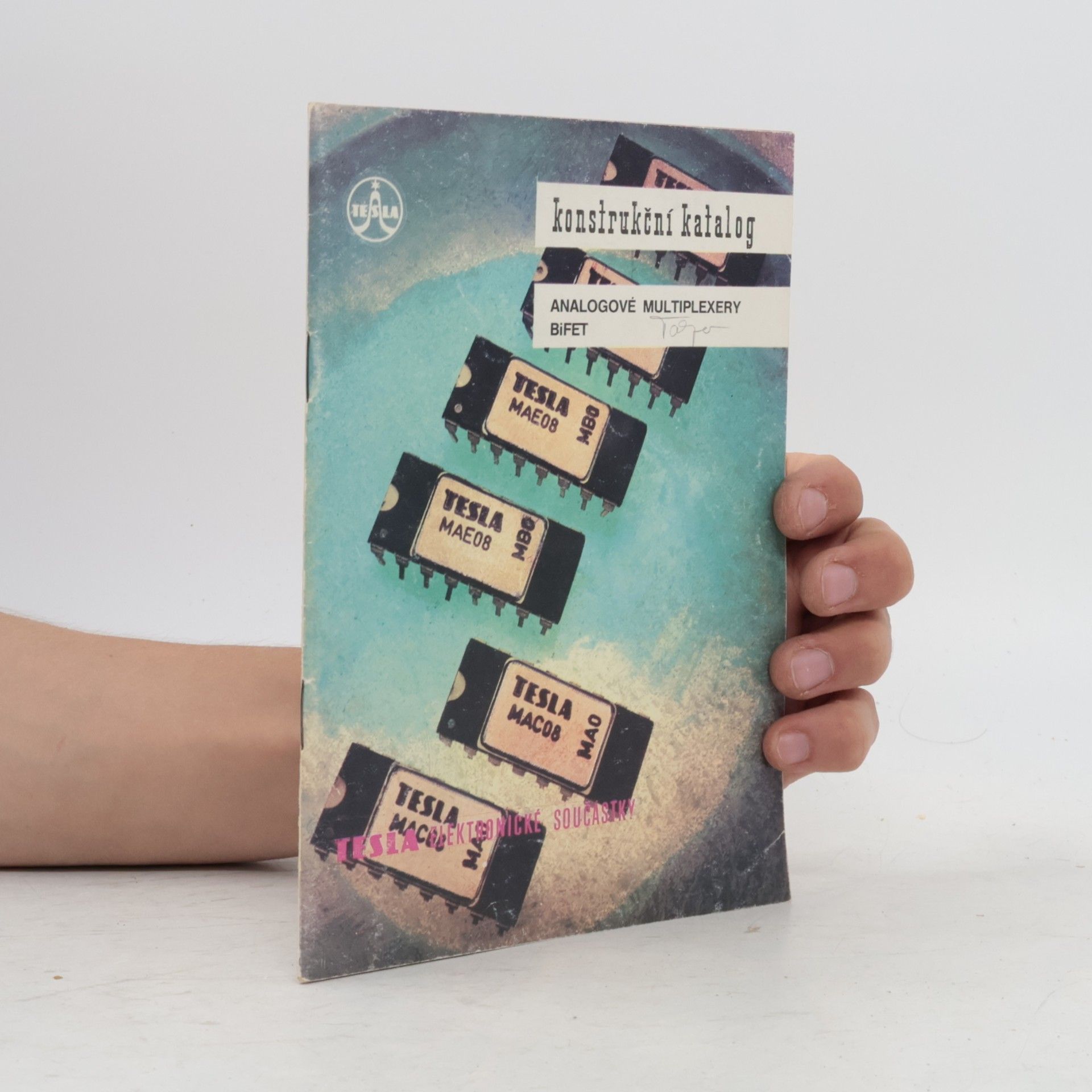 Kolektiv autorů Konstrukční katalog. Analogové multiplexery BiFET