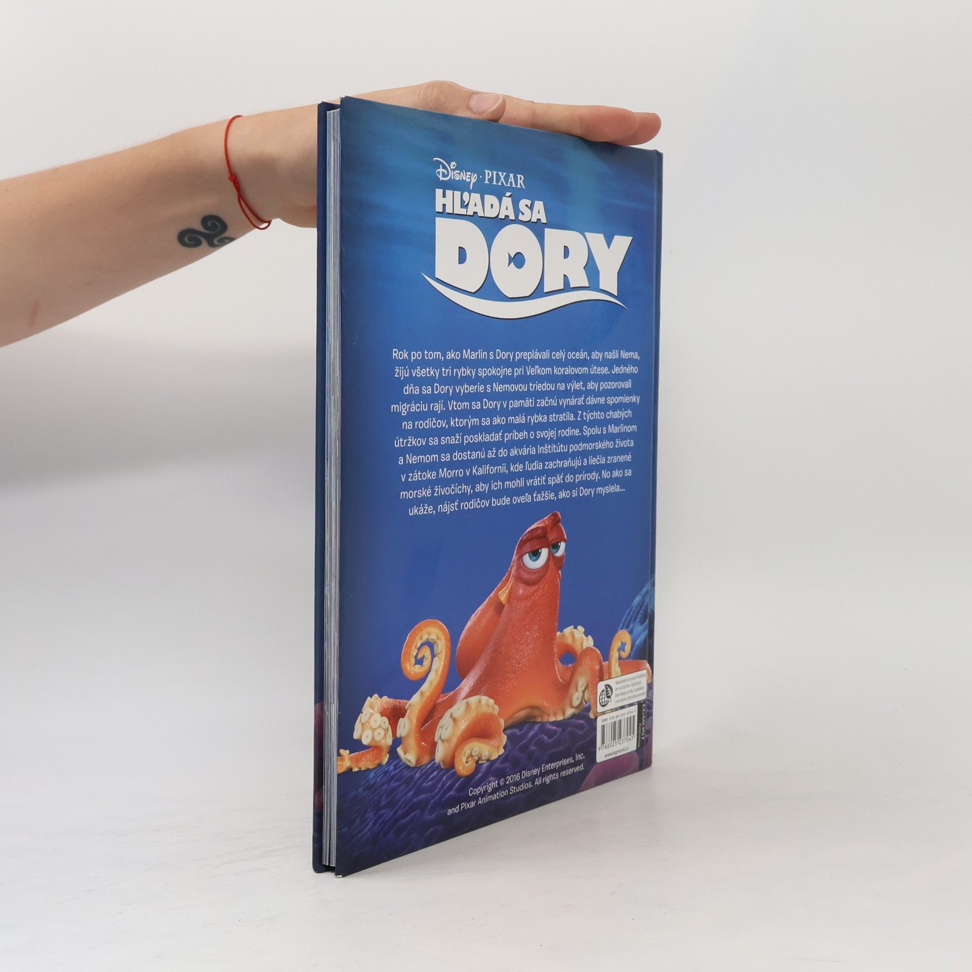 Collectif d'auteurs Hľadá sa Dory: Zlatá kniha