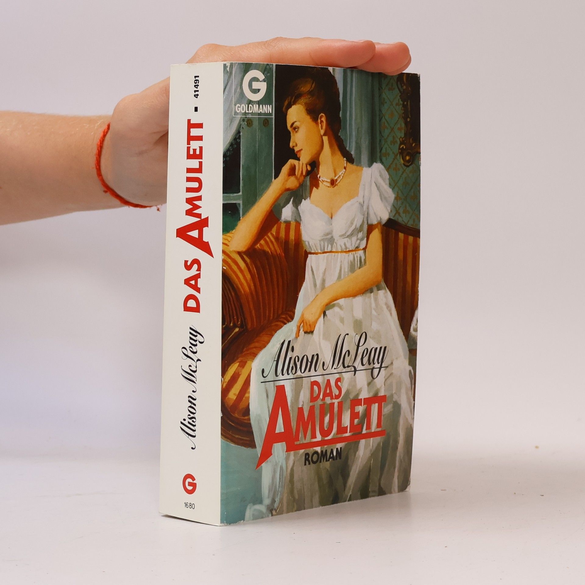 Alison McLeay Das Amulett