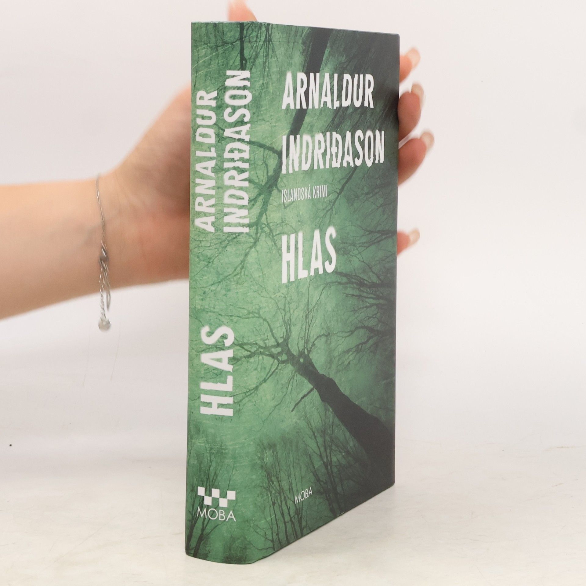 Arnaldur Indriðason Hlas