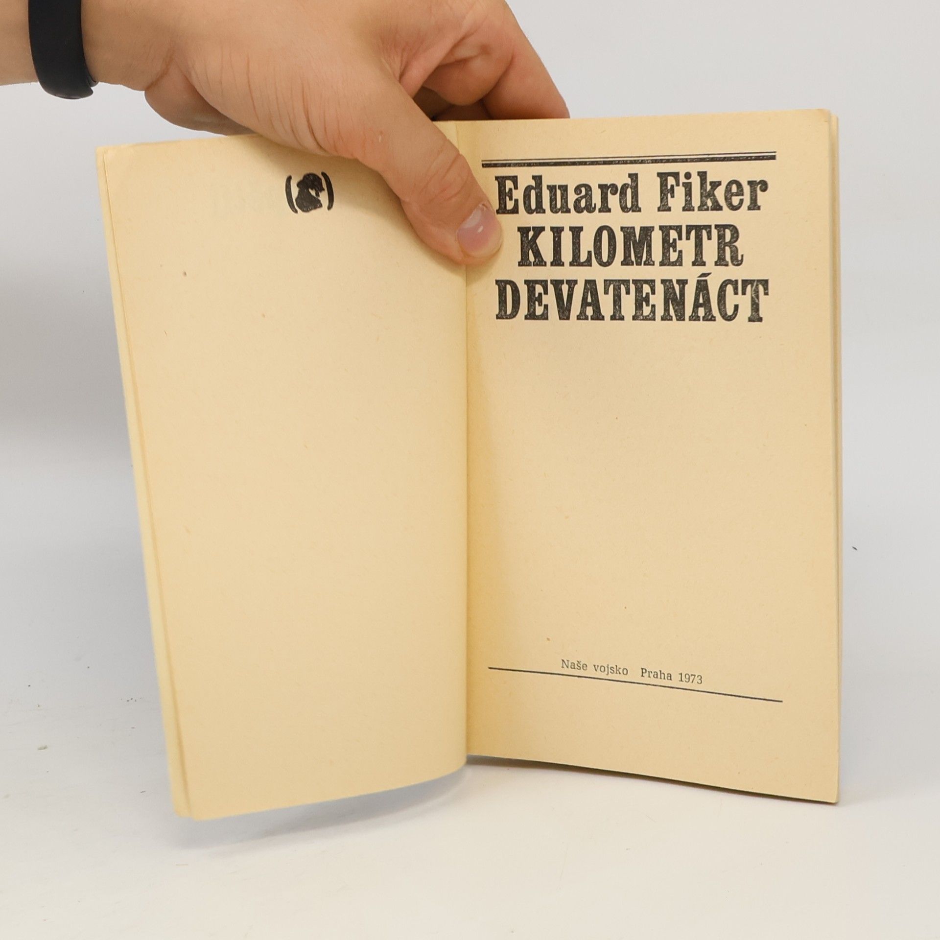 Eduard Fiker Kilometr devatenáct