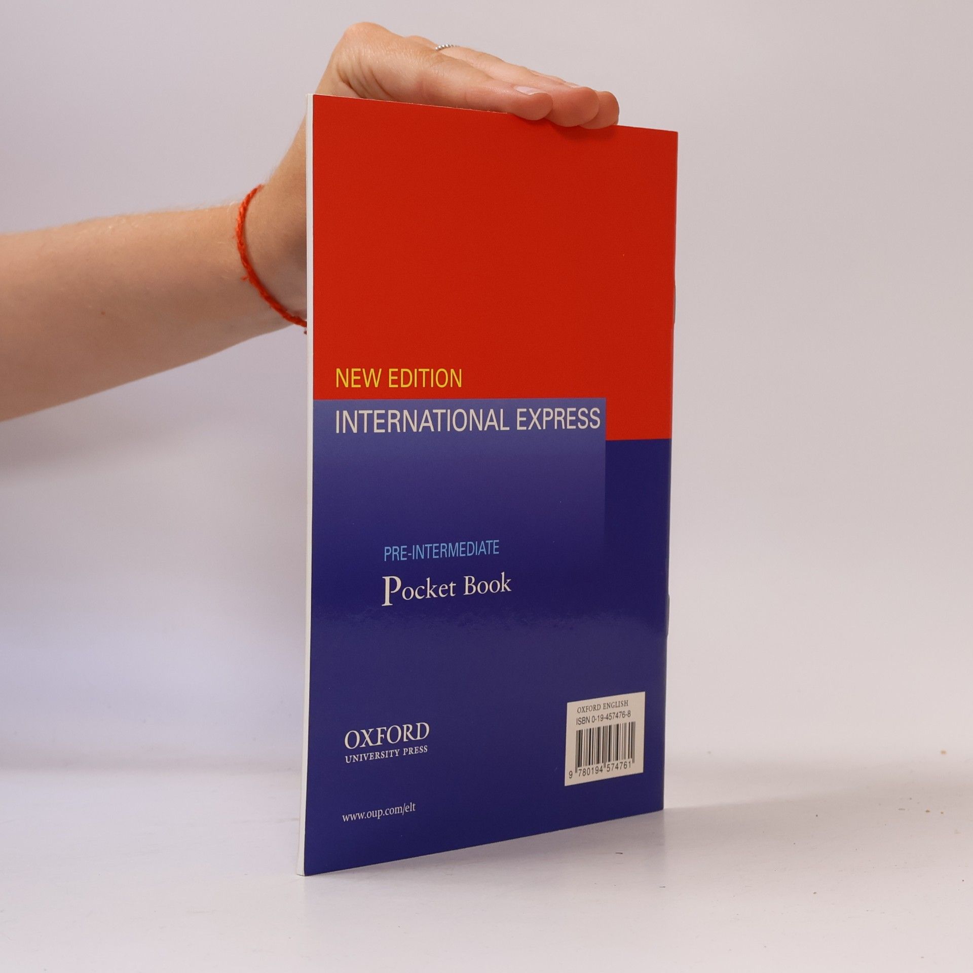 Liz Taylor International express. Pre-intermediate, Pocket book