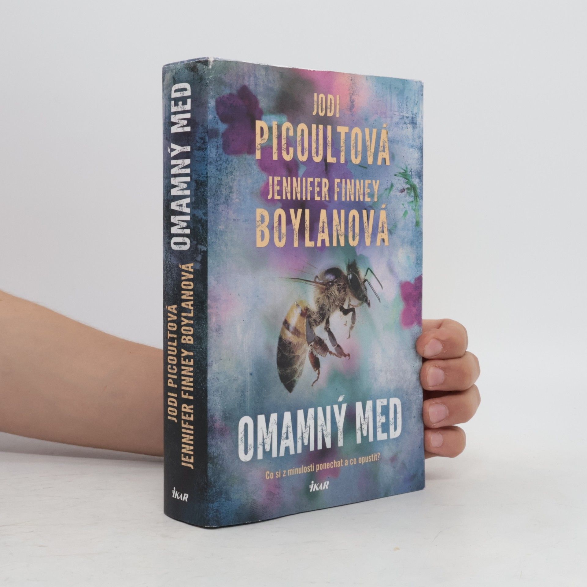 Jodi Picoult Omamný med