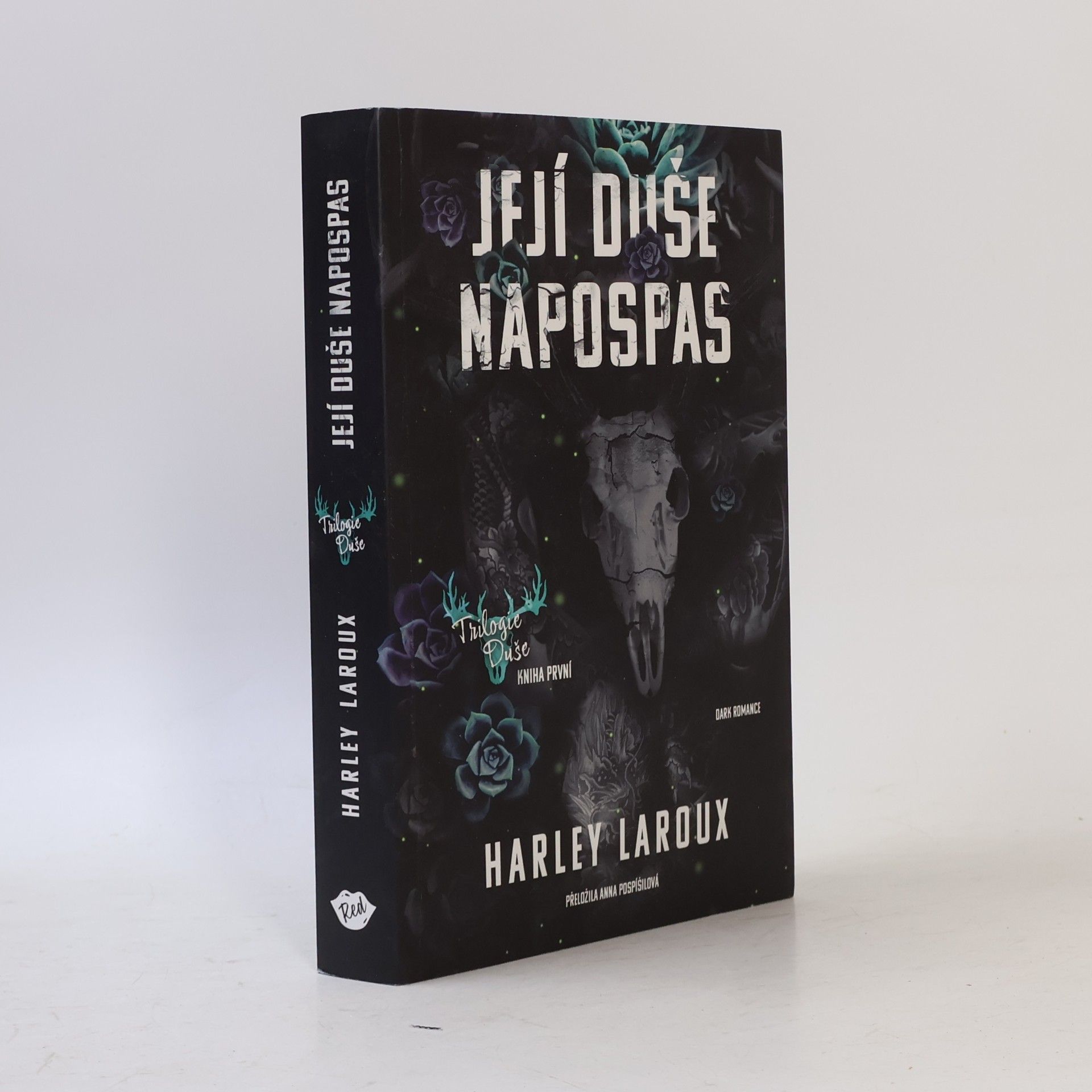 Harley Laroux Její duše napospas