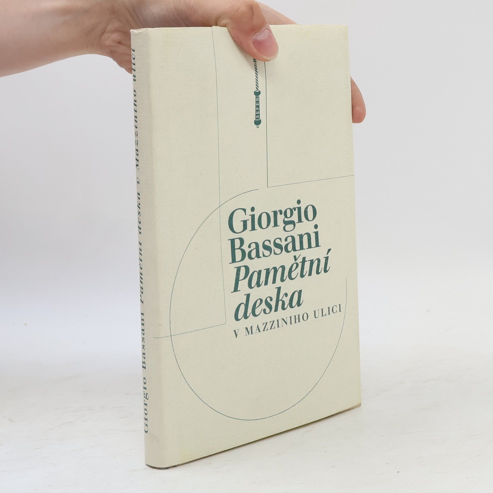 Giorgio Bassani Pamětní deska v Mazziniho ulici