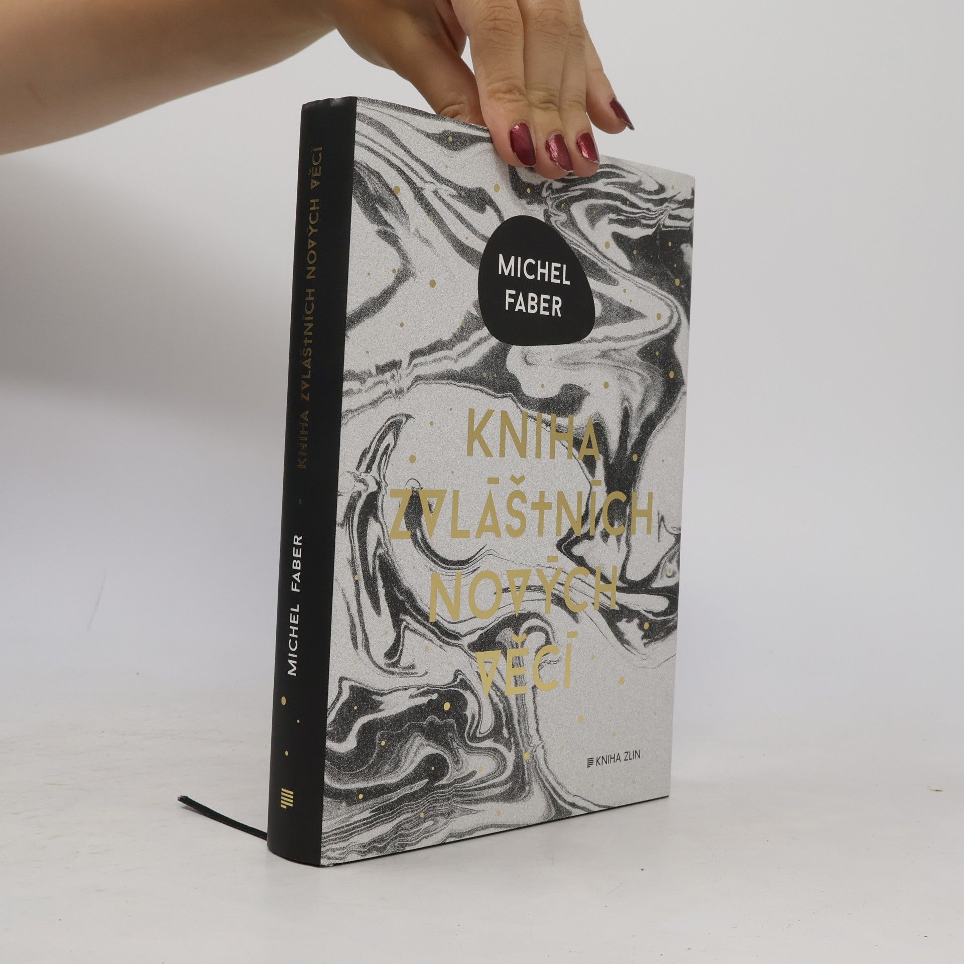 Michel Faber Kniha zvláštních nových věcí