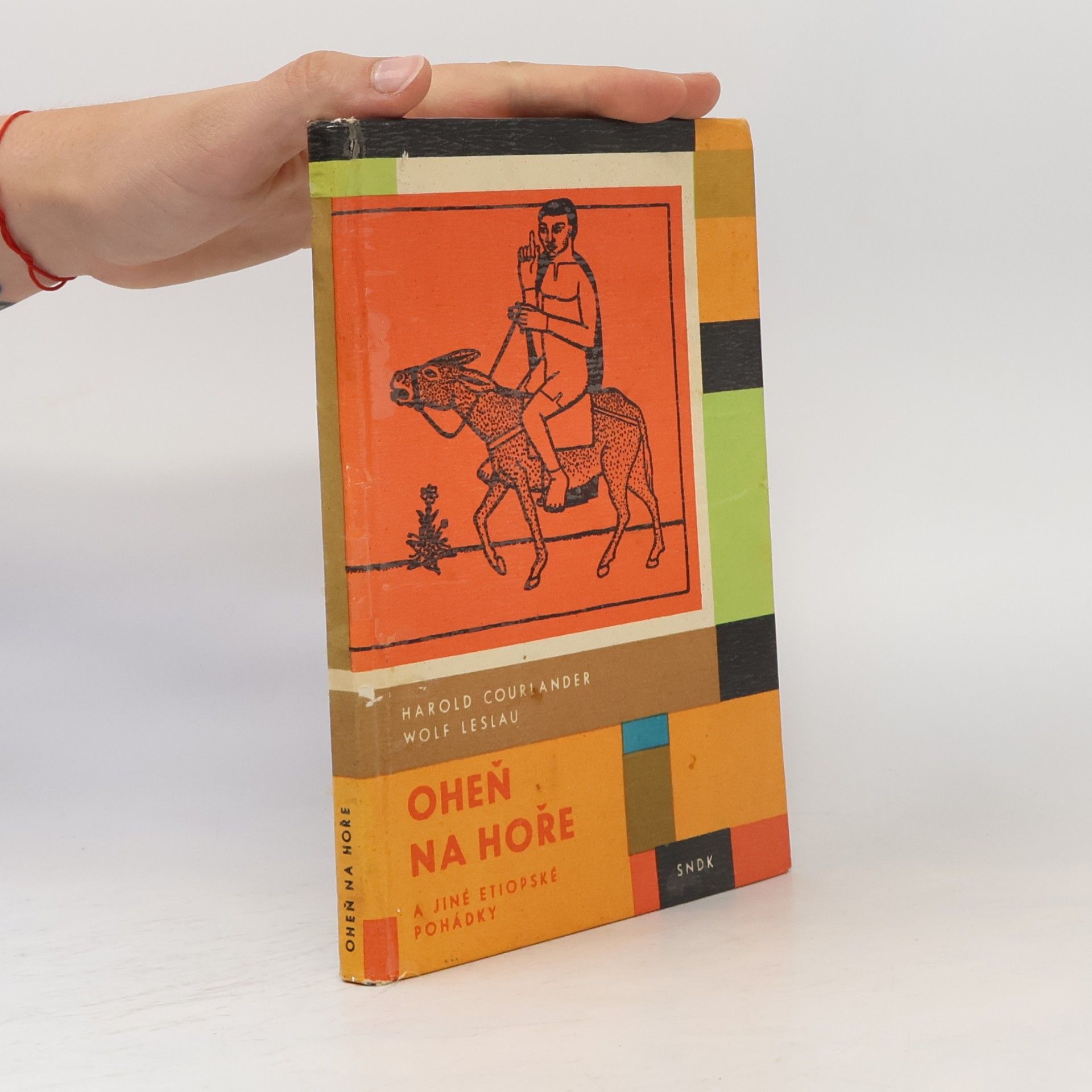 Henry Holt Oheň a moře a jiné etiopské pohádky